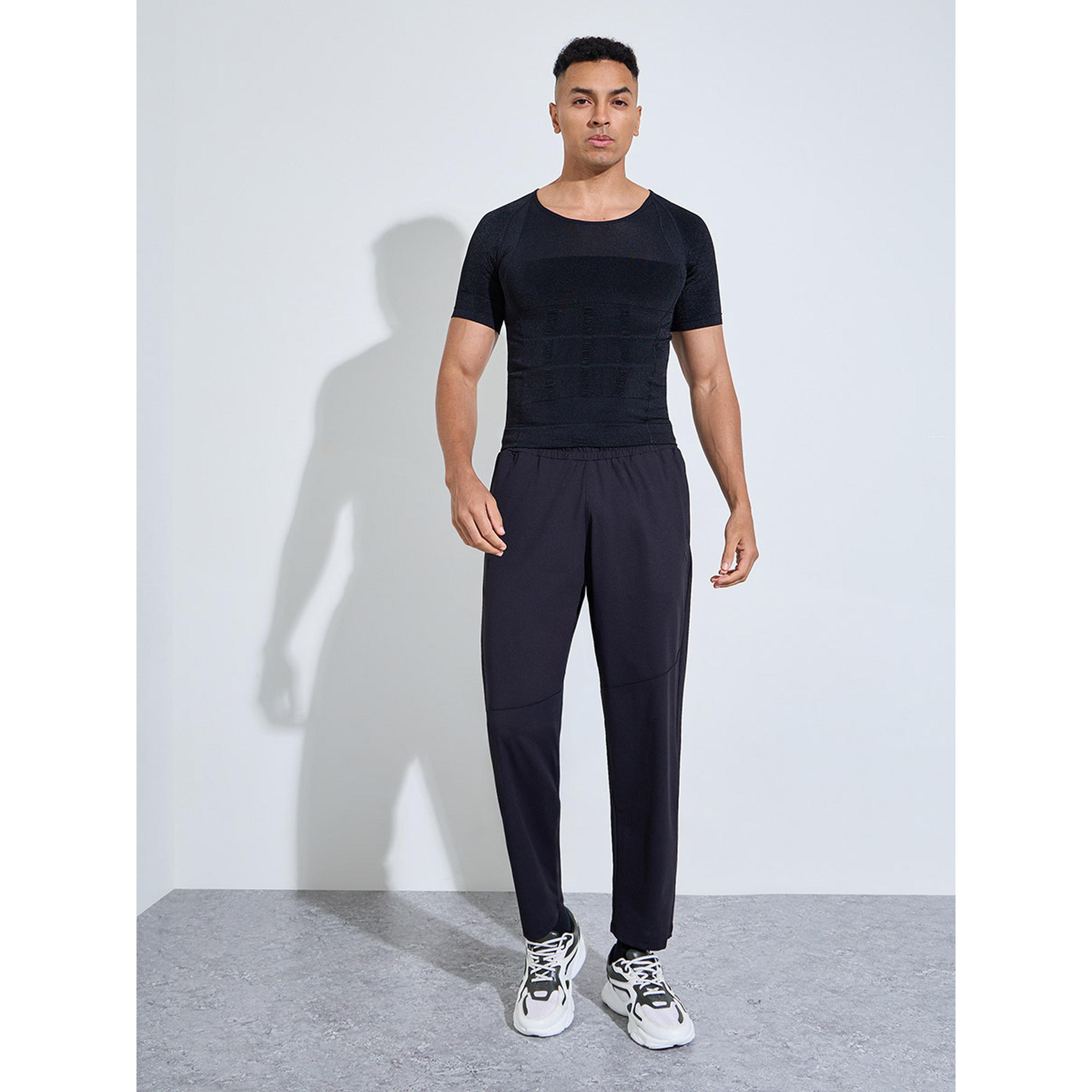 تيشيرت مشد للجسم بلون سادة-men-clothing-sportswearandactivewear-tshirtsandpolos-image-2