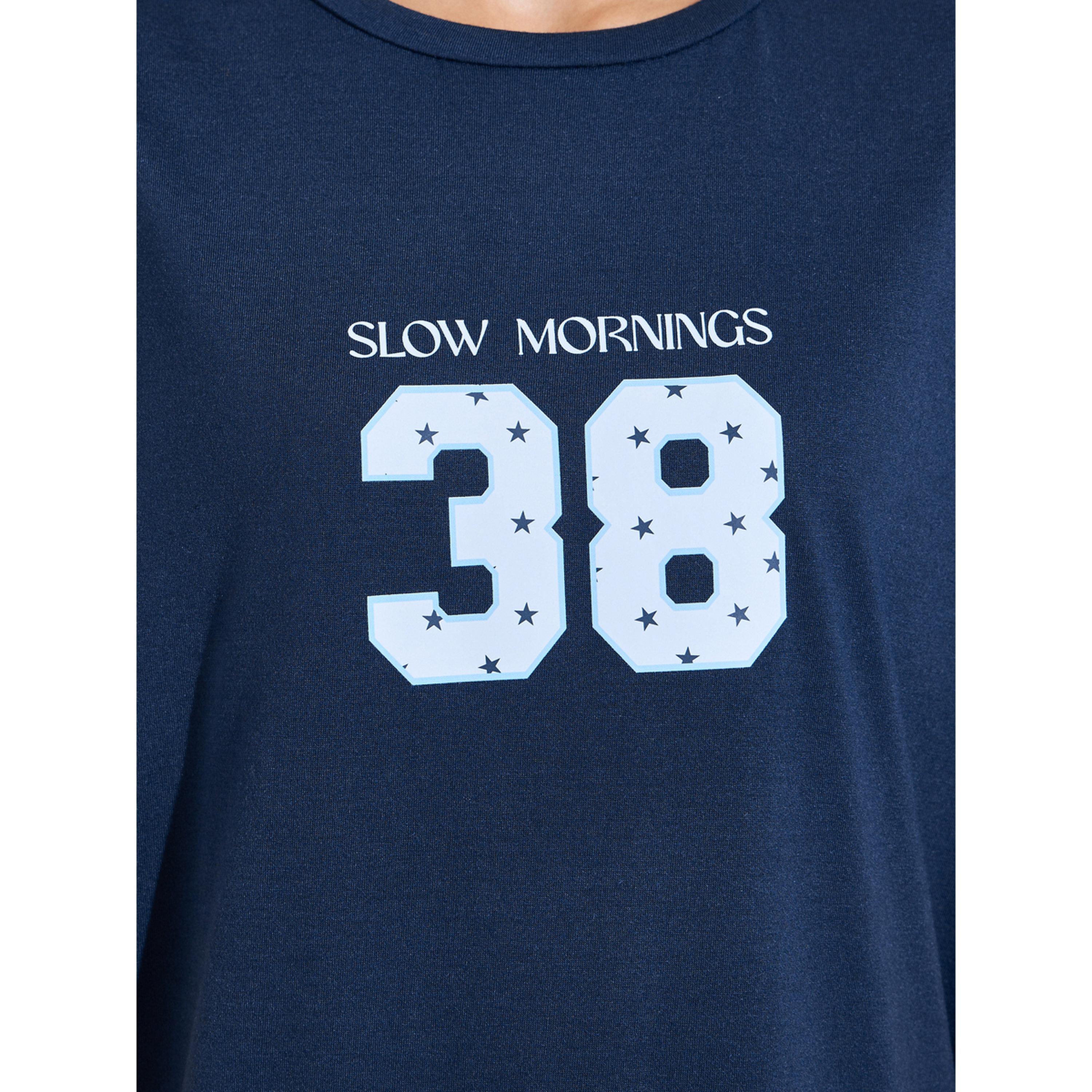 طقم بيجاما من بنطال بأرجل مستقيمة وتيشيرت بطبعة نجمة-women-clothing-nightwear-pyjamas-longsets-image-6