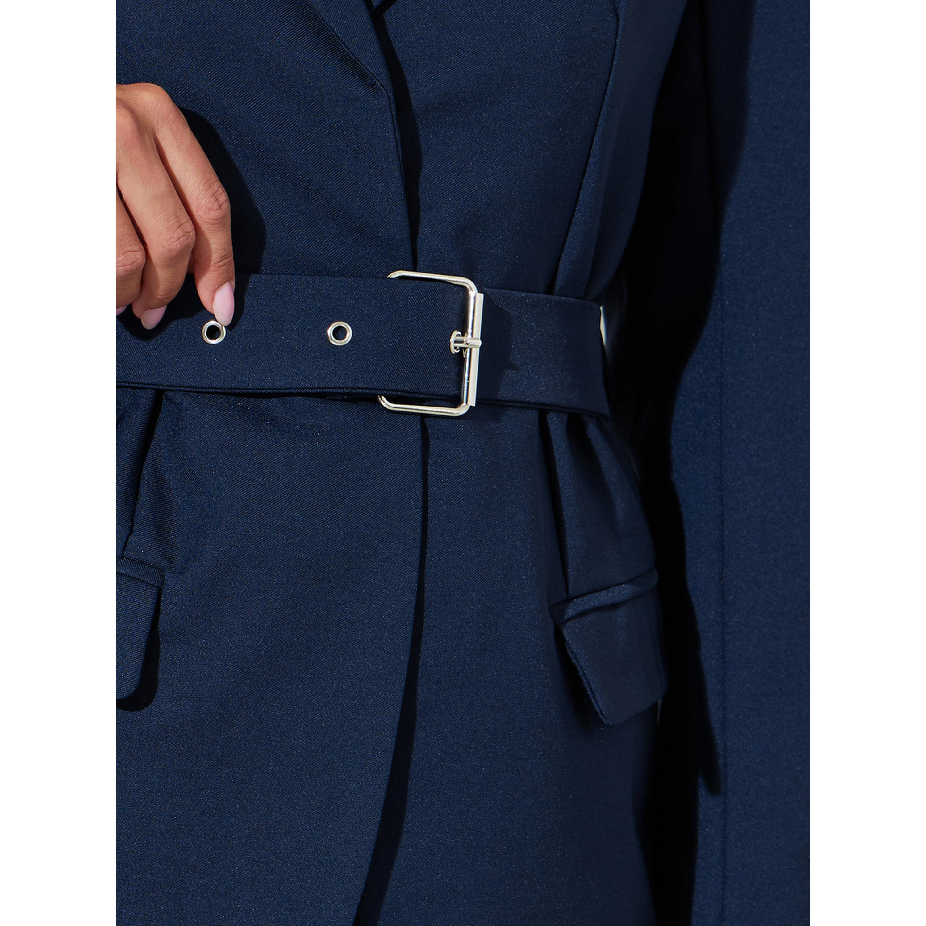 بليزر بحزام وقصة عادية باللون الأزرق الداكن-women-clothing-coatsandjackets-blazers-image-5