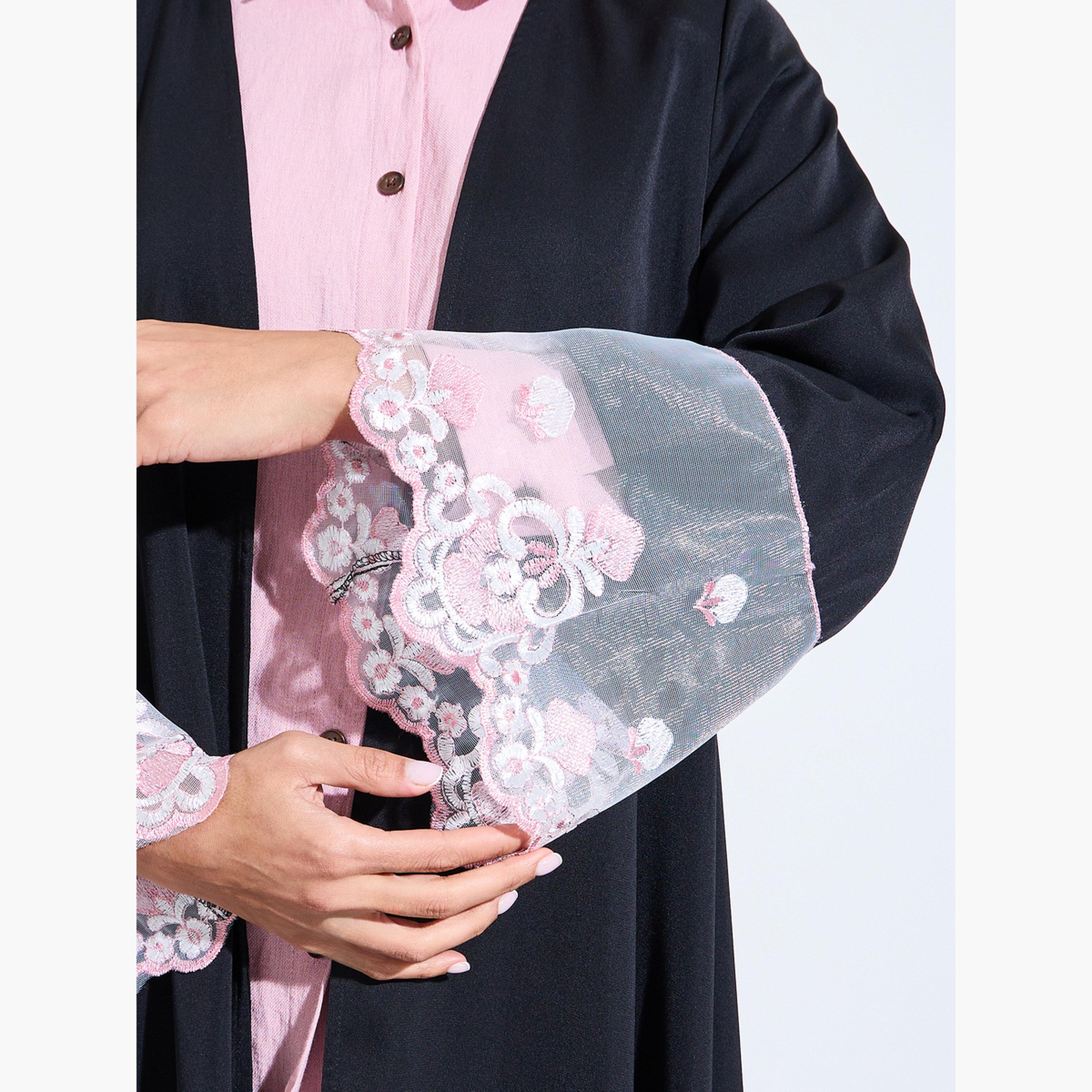 عباية مفتوحة من الأمام مع حواف دانتيل وردي ناعم لون أسود-women-arabicclothing-abayas-image-4