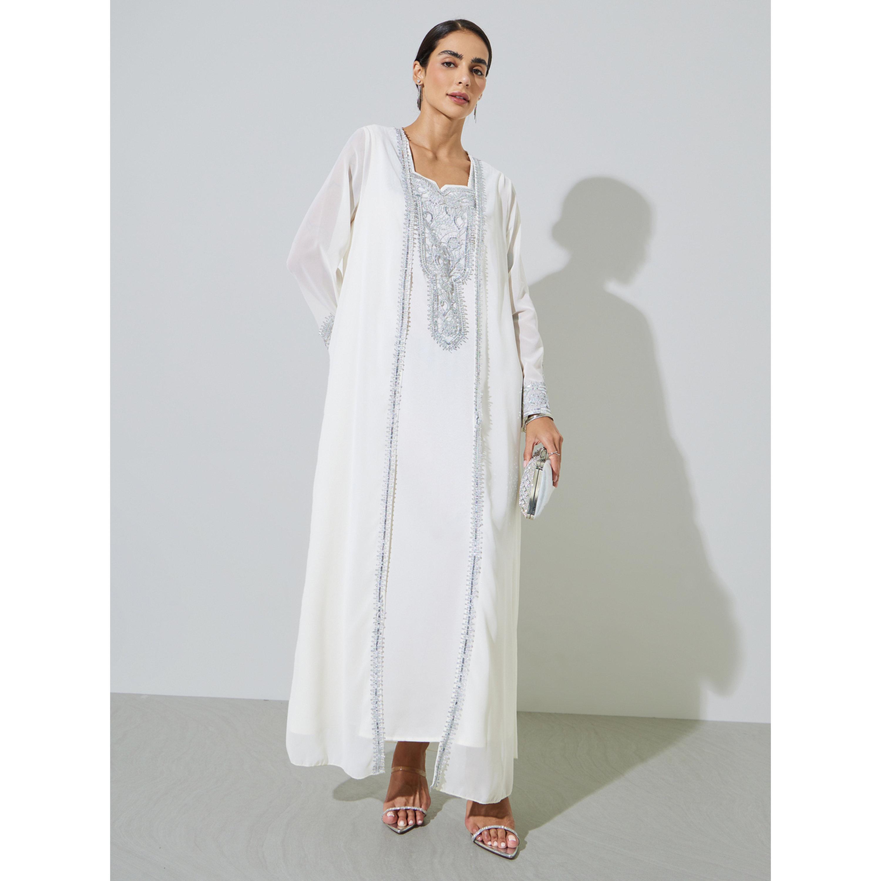 مجموعة من عباية مفتوحة من الأمام مع فستان داخلي مطرز بيضاء-women-arabicclothing-sets-image-1
