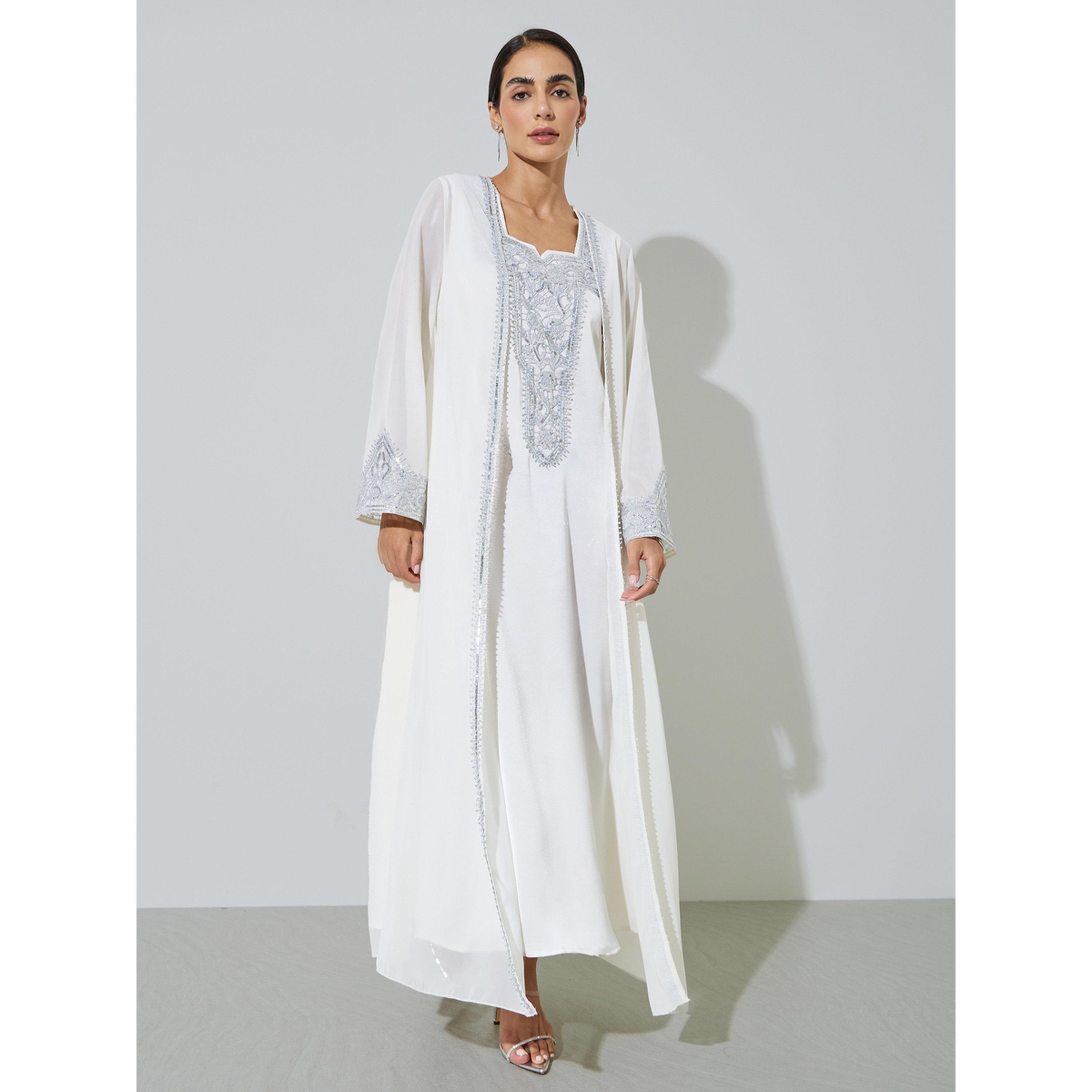 مجموعة من عباية مفتوحة من الأمام مع فستان داخلي مطرز بيضاء-women-arabicclothing-sets-image-3