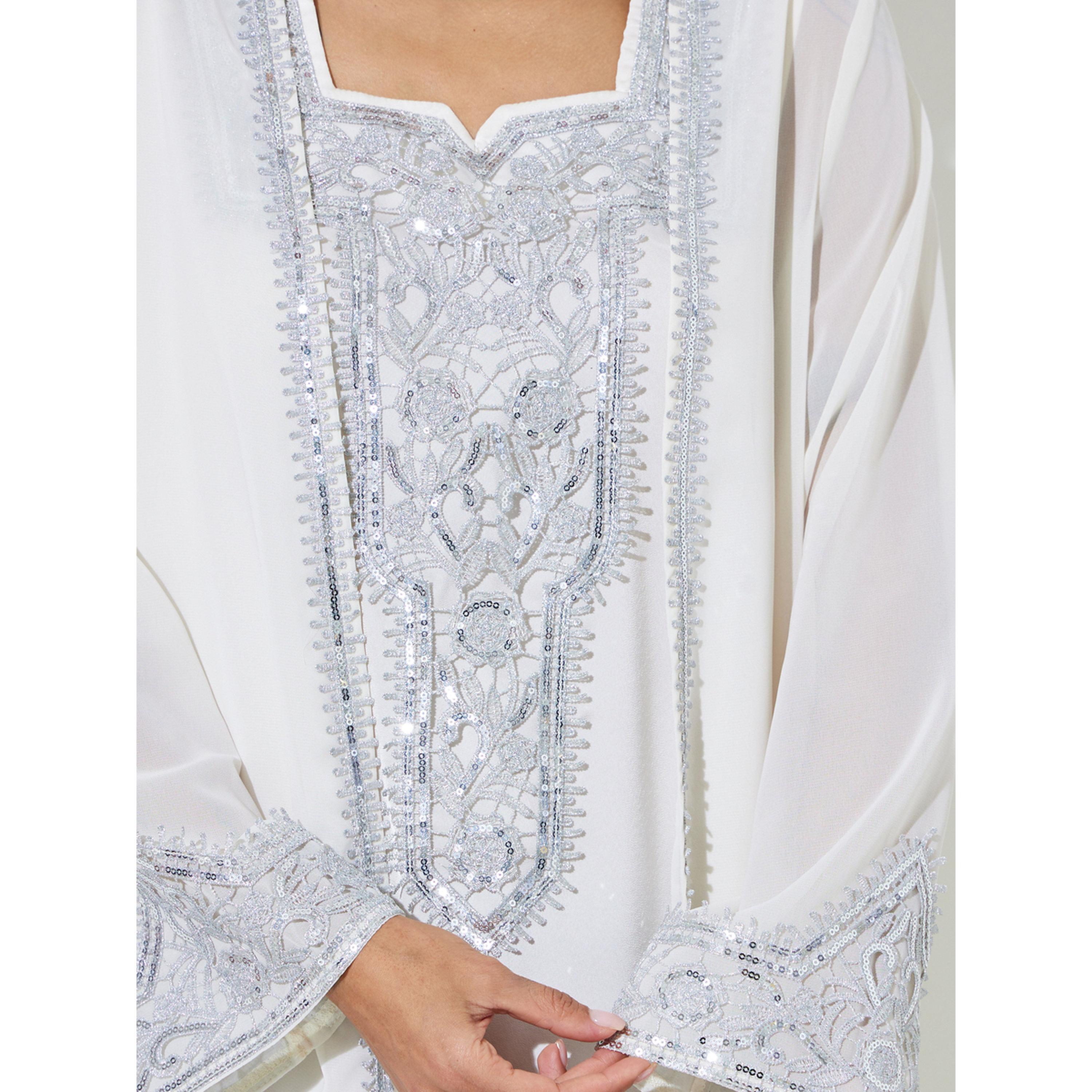 مجموعة من عباية مفتوحة من الأمام مع فستان داخلي مطرز بيضاء-women-arabicclothing-sets-image-6