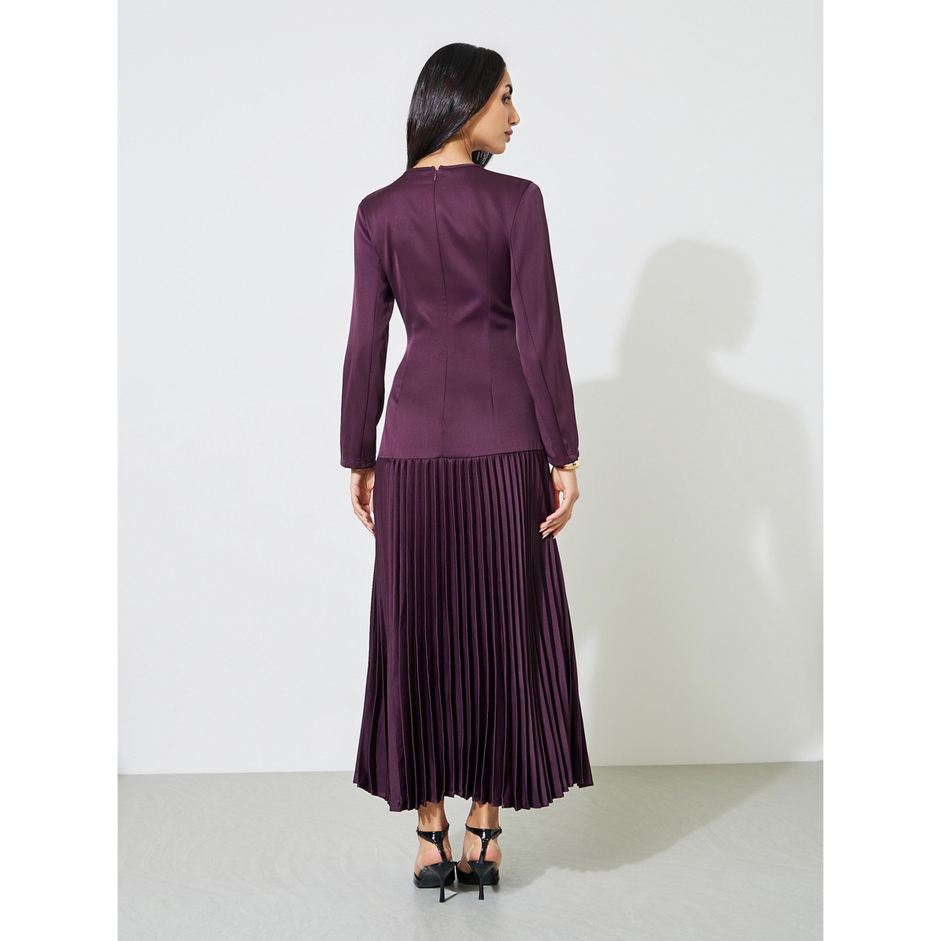 Styli Purple Solid Pleated Button Detail A-Line Maxi Dress-women-clothing-dresses-image-4