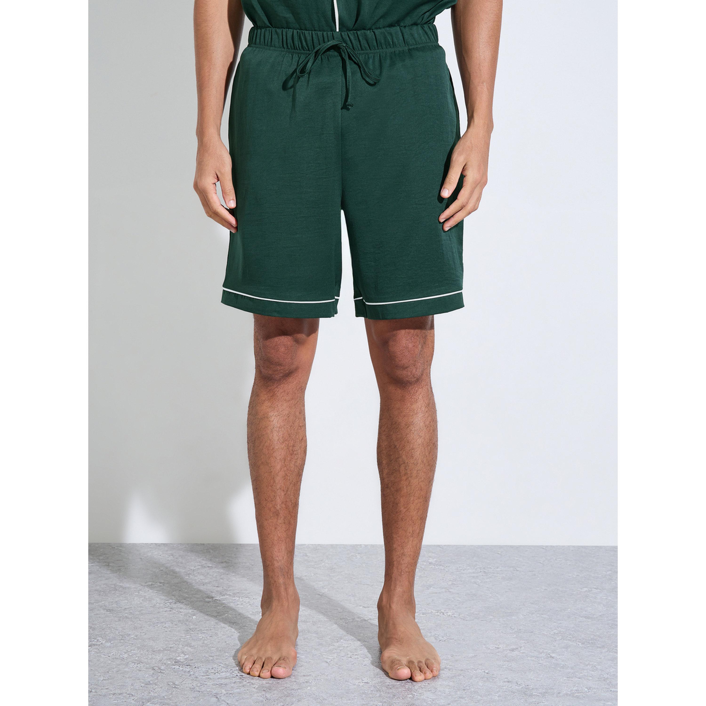 طقم بيجاما من قميص وشورت سادة وأطراف متباينة أخضر داكن-men-clothing-nightwear-sets-image-5