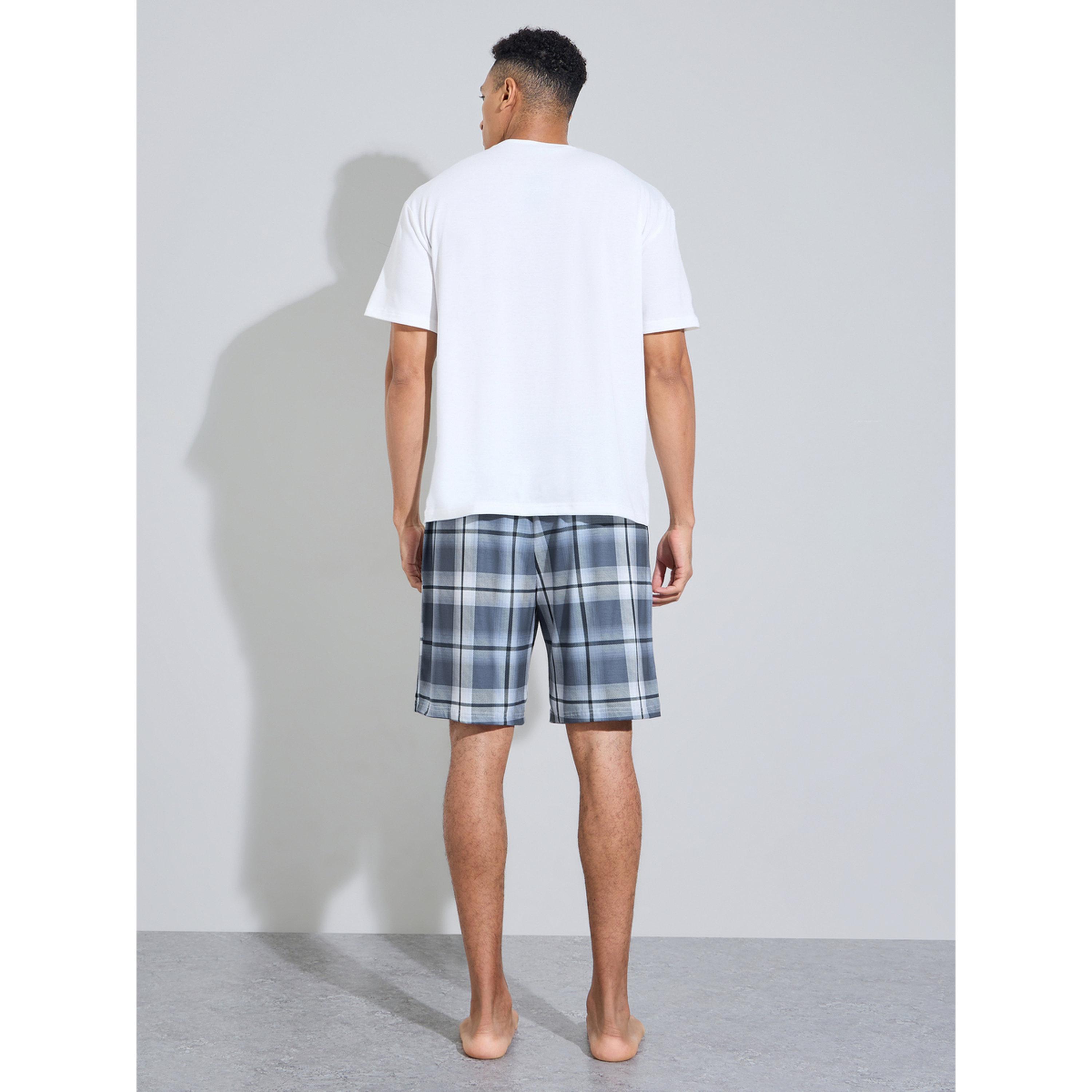 Styli White Solid Round Neck T-Shirt and Checked Shorts Pyjama Set-men-clothing-nightwear-sets-image-4