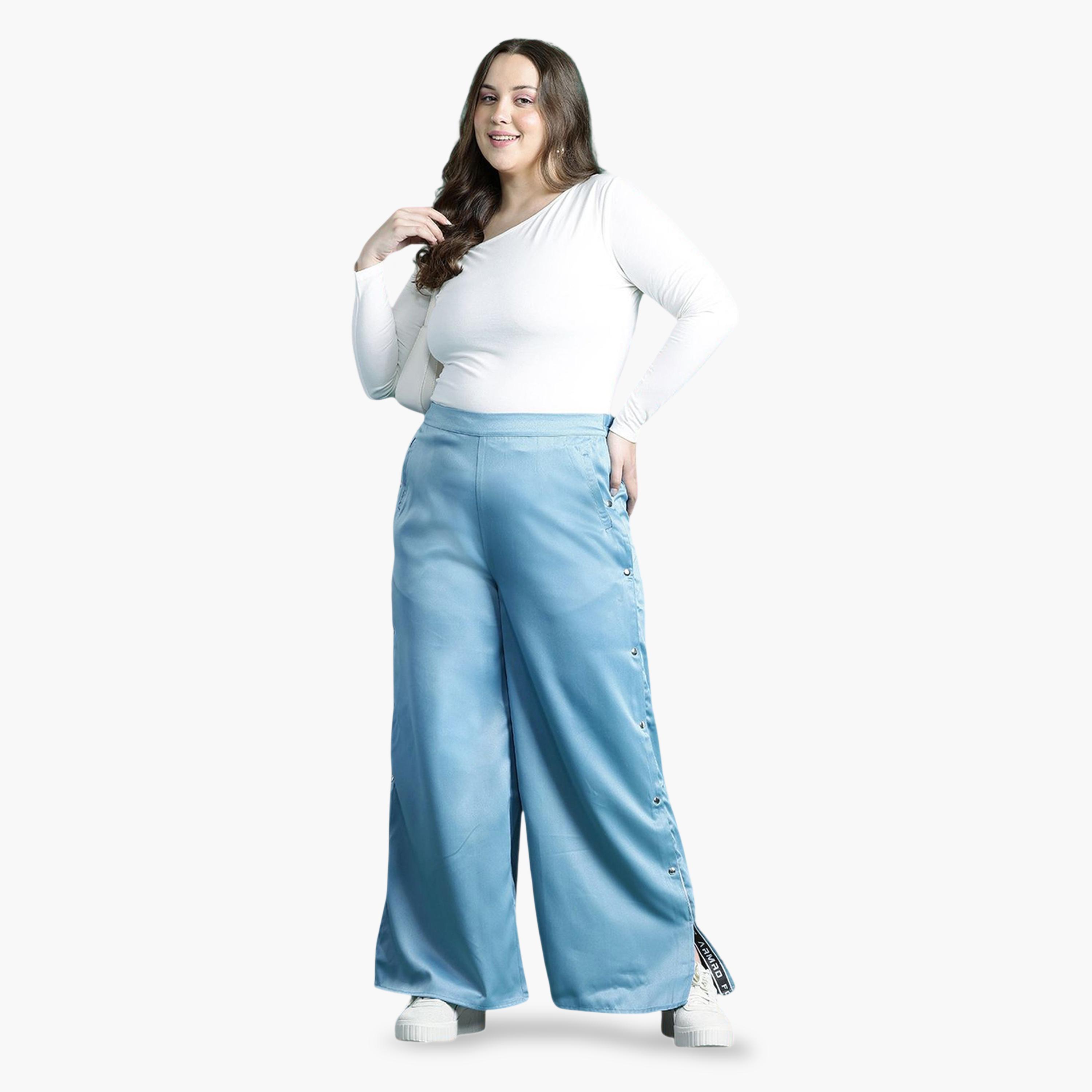 بنطال ساتان بأرجل واسعة بتفاصيل أزرار ومقاسات كبيرة أزرق-women-clothing-plussize-joggers-image-2