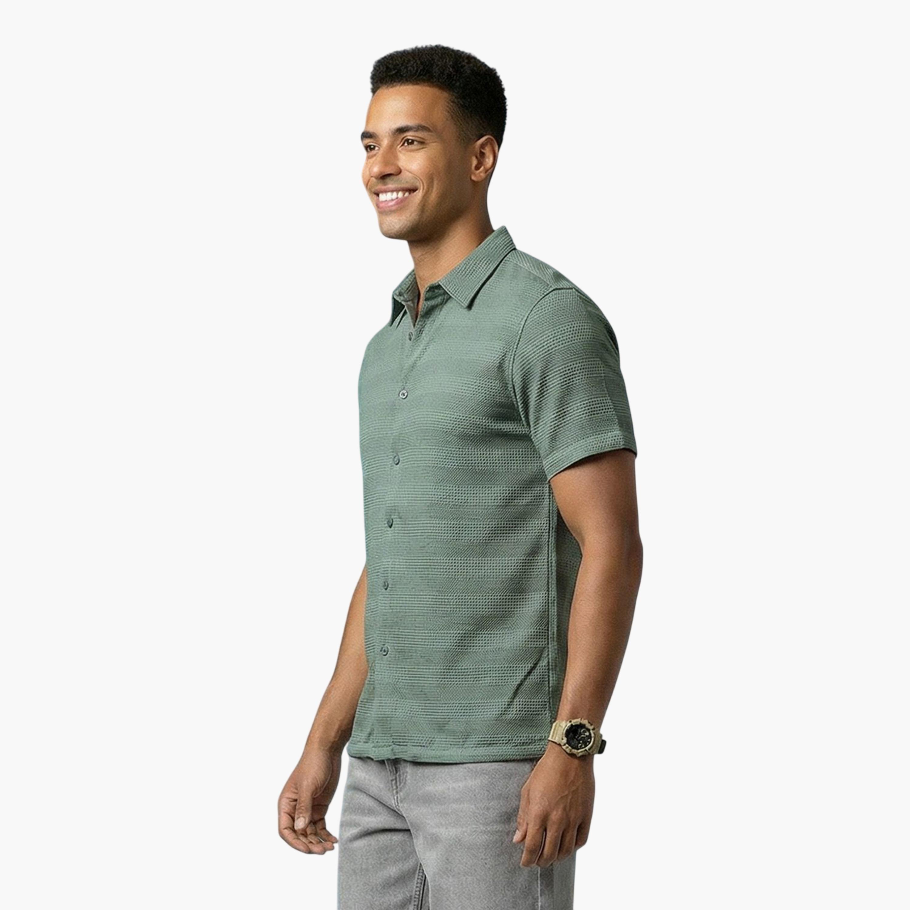 قميص كاجوال بتصميم بارز الملمس للرجال-men-clothing-shirts-image-1