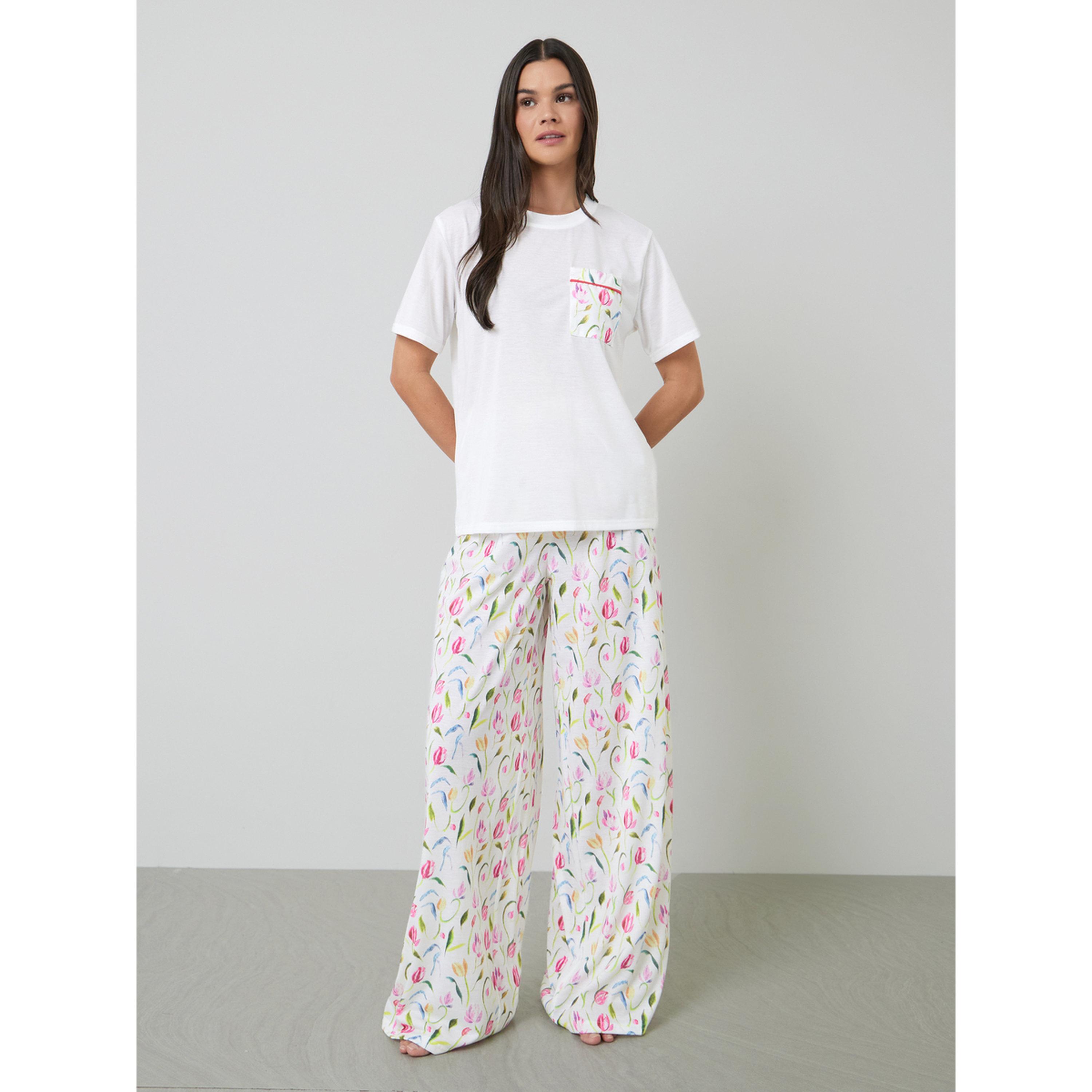 Styli White Tulip Pocket Print T-Shirt and Wide Leg Pyjama Set-women-clothing-nightwear-pyjamas-longsets-image-1