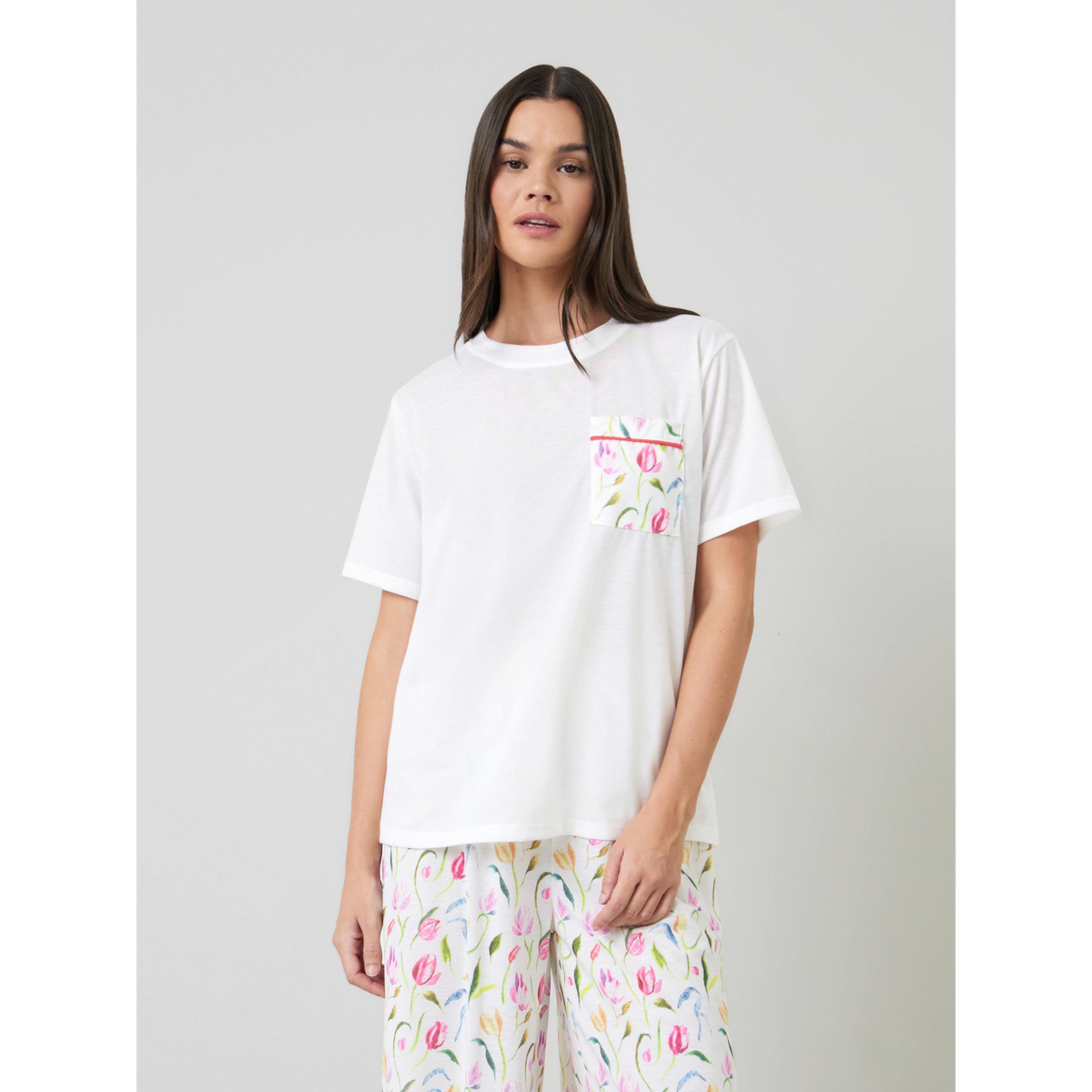 Styli White Tulip Pocket Print T-Shirt and Wide Leg Pyjama Set-women-clothing-nightwear-pyjamas-longsets-image-2