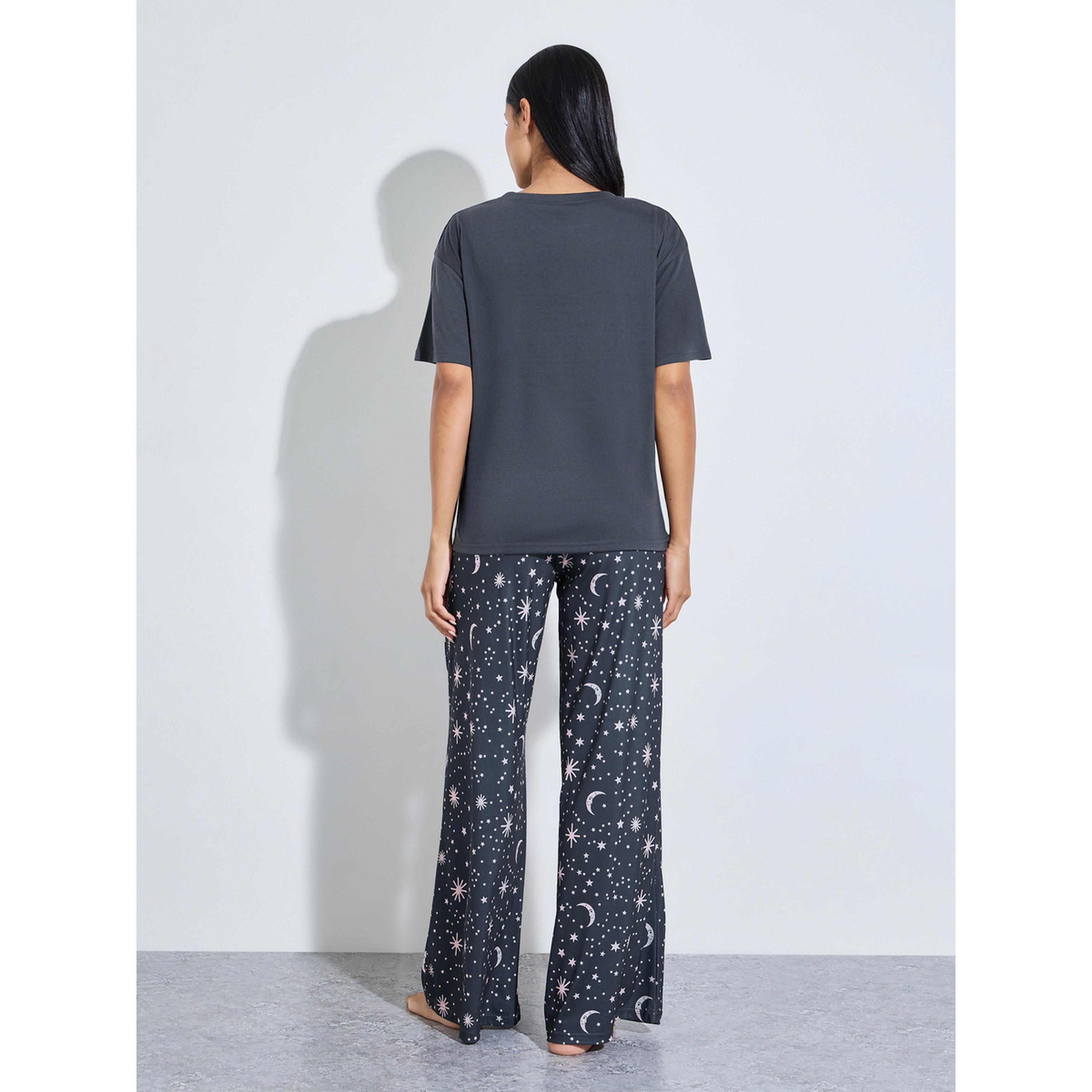 طقم بيجاما من بنطال بأرجل واسعة وتيشيرت بطبعة القمر والنجوم باللون الفحمي-women-clothing-nightwear-pyjamas-longsets-image-3
