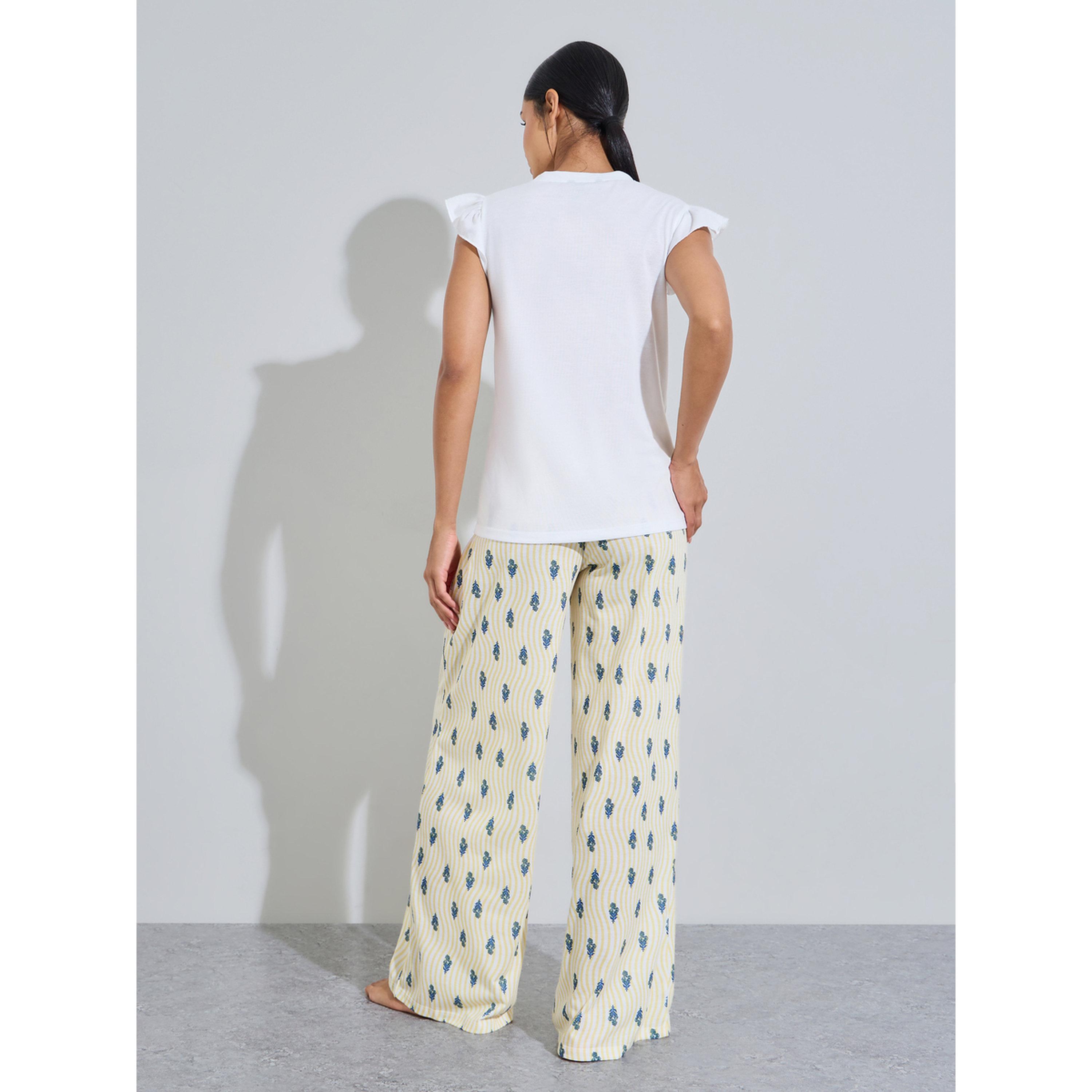 ستايلي - بيجاما توب مطبوع بألوان متعددة وتفاصيل مكشكشة وبنطال مطبوع بالكامل-women-clothing-nightwear-pyjamas-longsets-image-3