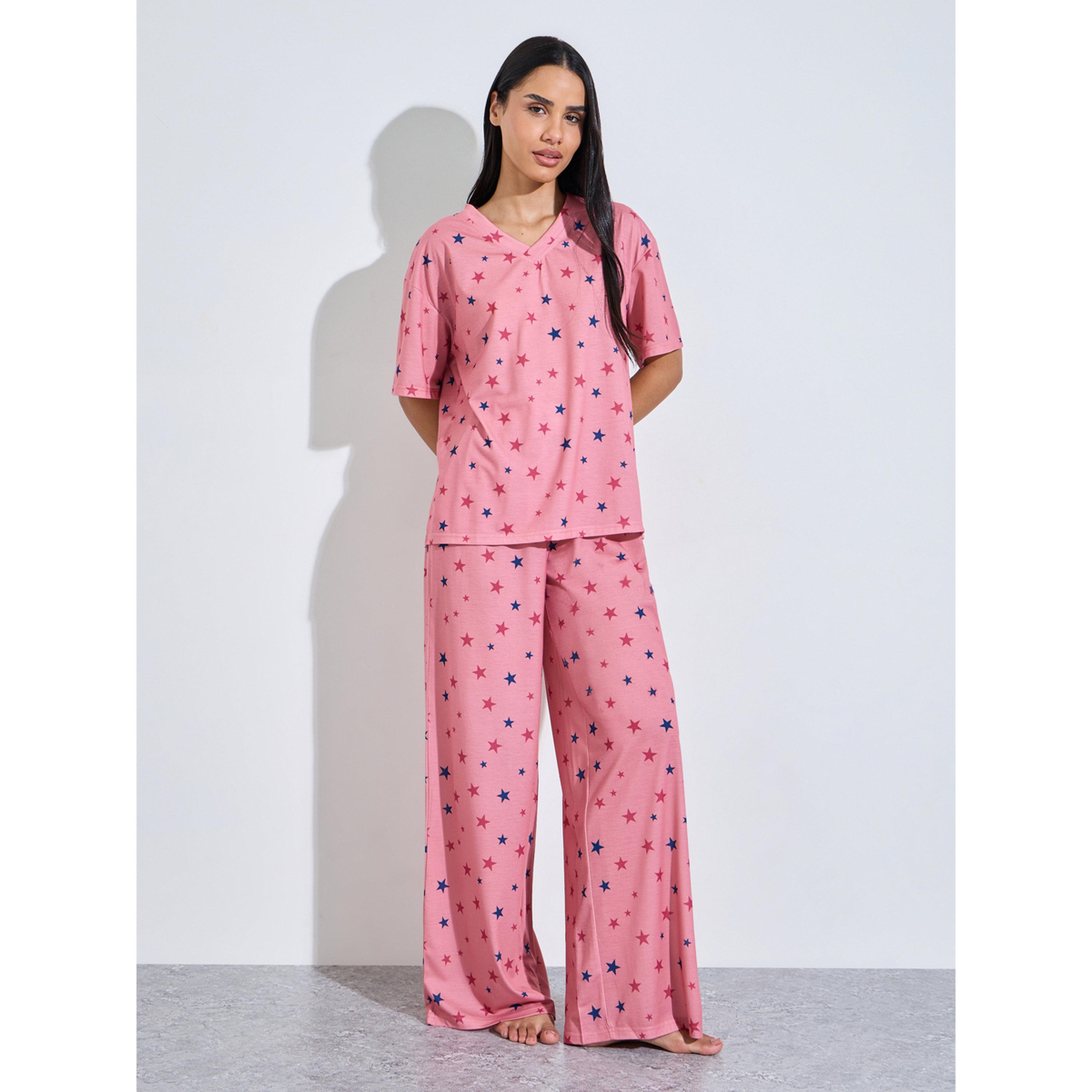 طقم بيجاما من بنطال بأرجل واسعة وتيشيرت وطبعة نجوم كاملة باللون الوردي-women-clothing-nightwear-pyjamas-longsets-image-1