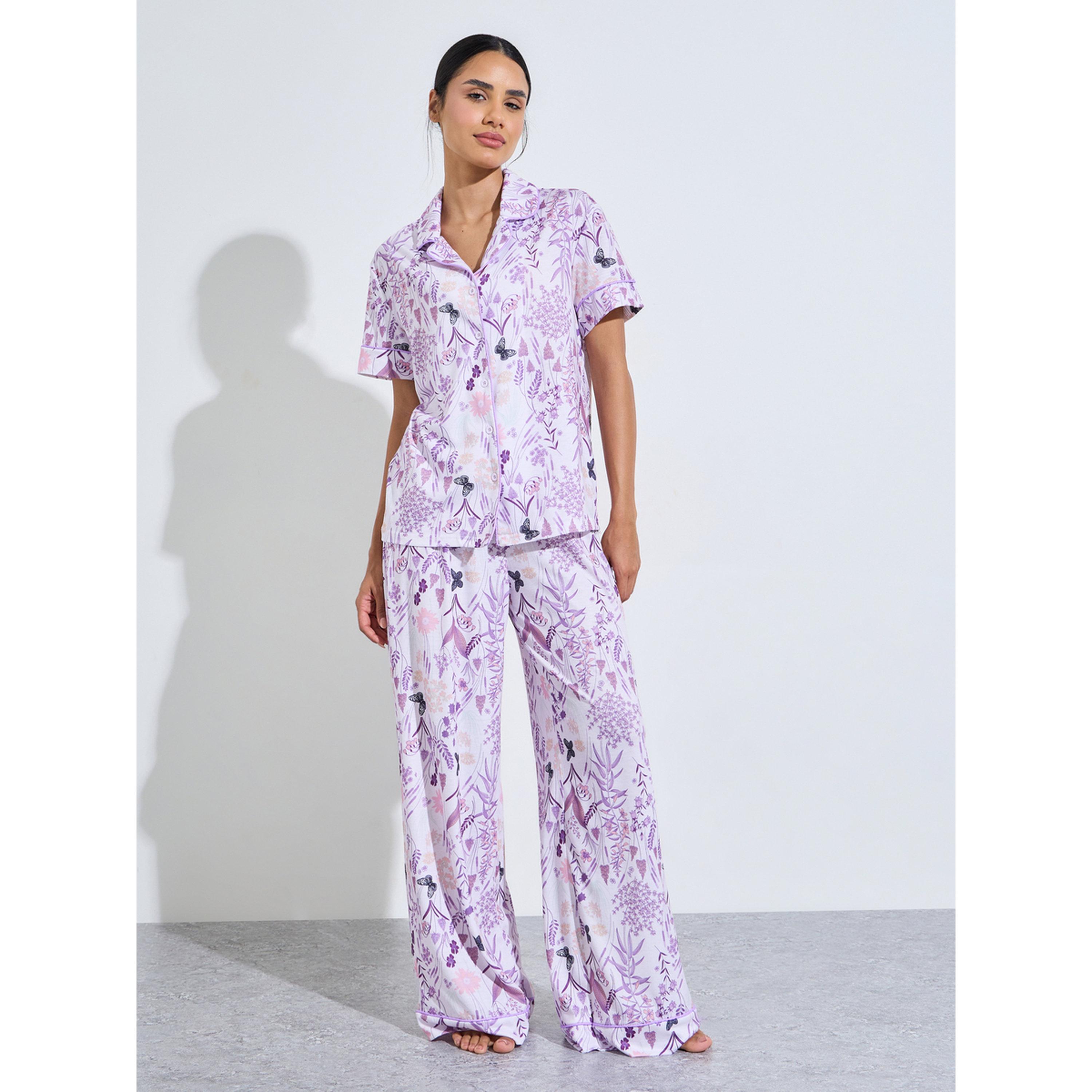 ستايلي - بيجاما قميص مطبوع بالكامل باللون الليلكي وبنطال واسع الساقين-women-clothing-nightwear-pyjamas-longsets-image-1