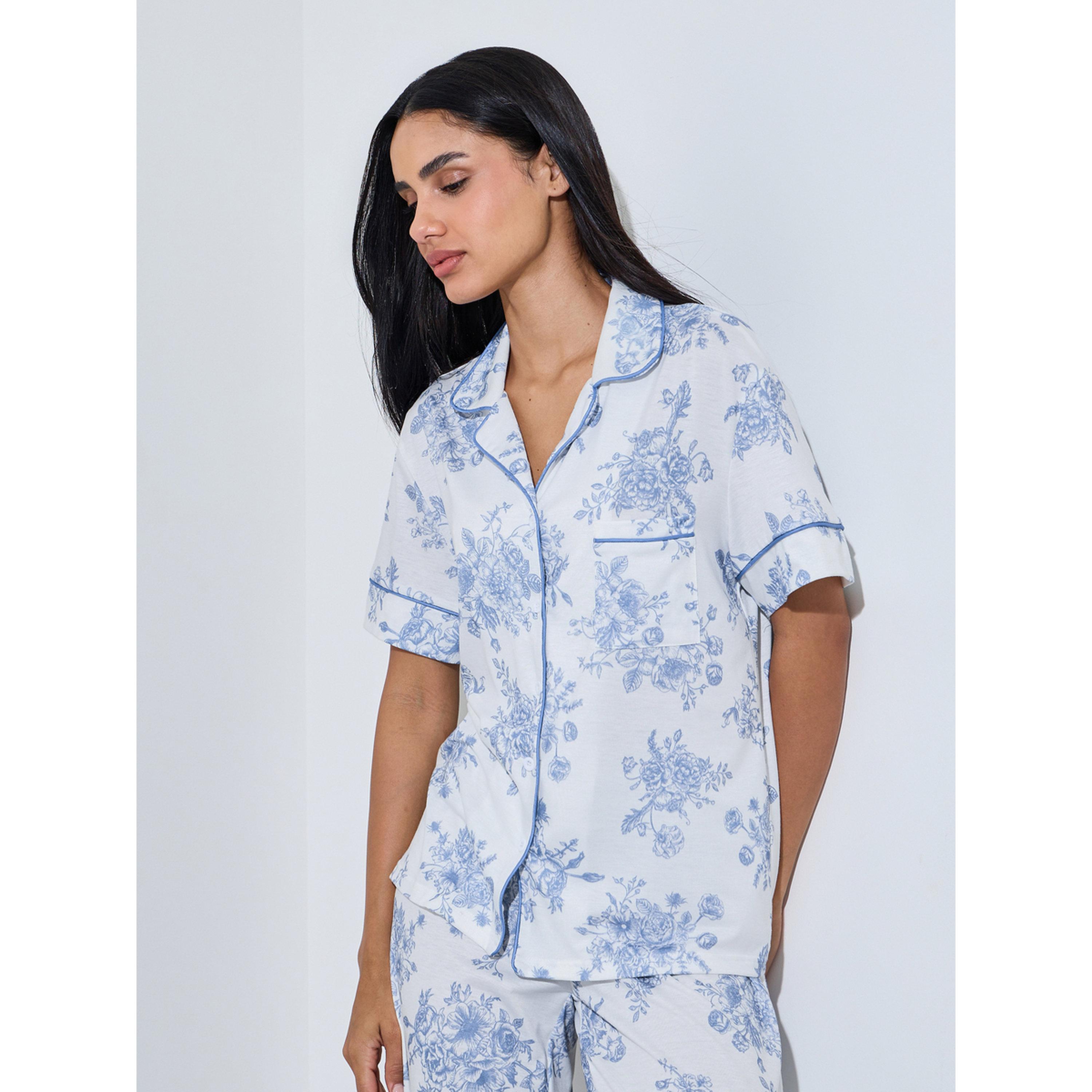 طقم بيجاما من بنطال بأرجل واسعة وبلوزة بأكمام قصيرة وطبعة أزهار متعدد الألوان-women-clothing-nightwear-pyjamas-longsets-image-2