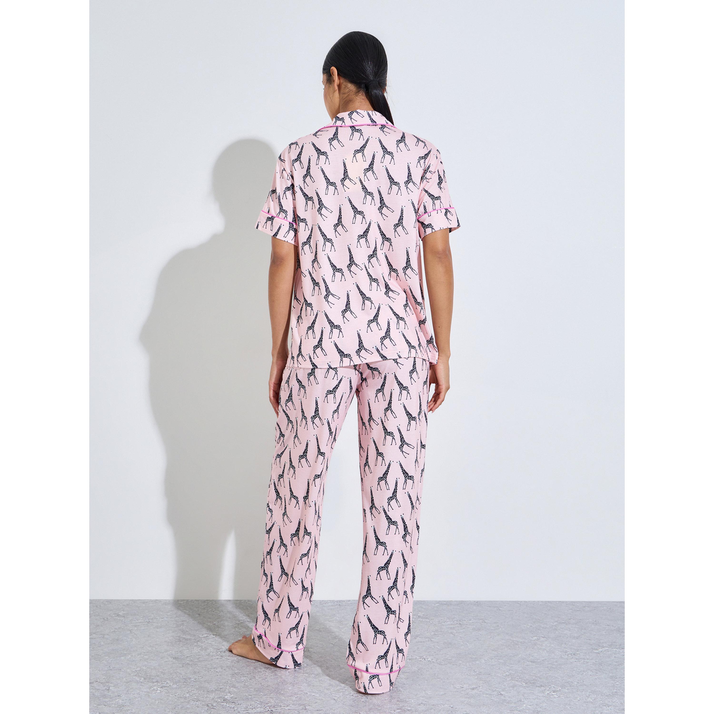 ستايلي - بيجاما وردي اللون طبعة صورة زرافة بالكامل قميص وبنطال بقصة مستقيمة-women-clothing-nightwear-pyjamas-longsets-image-3
