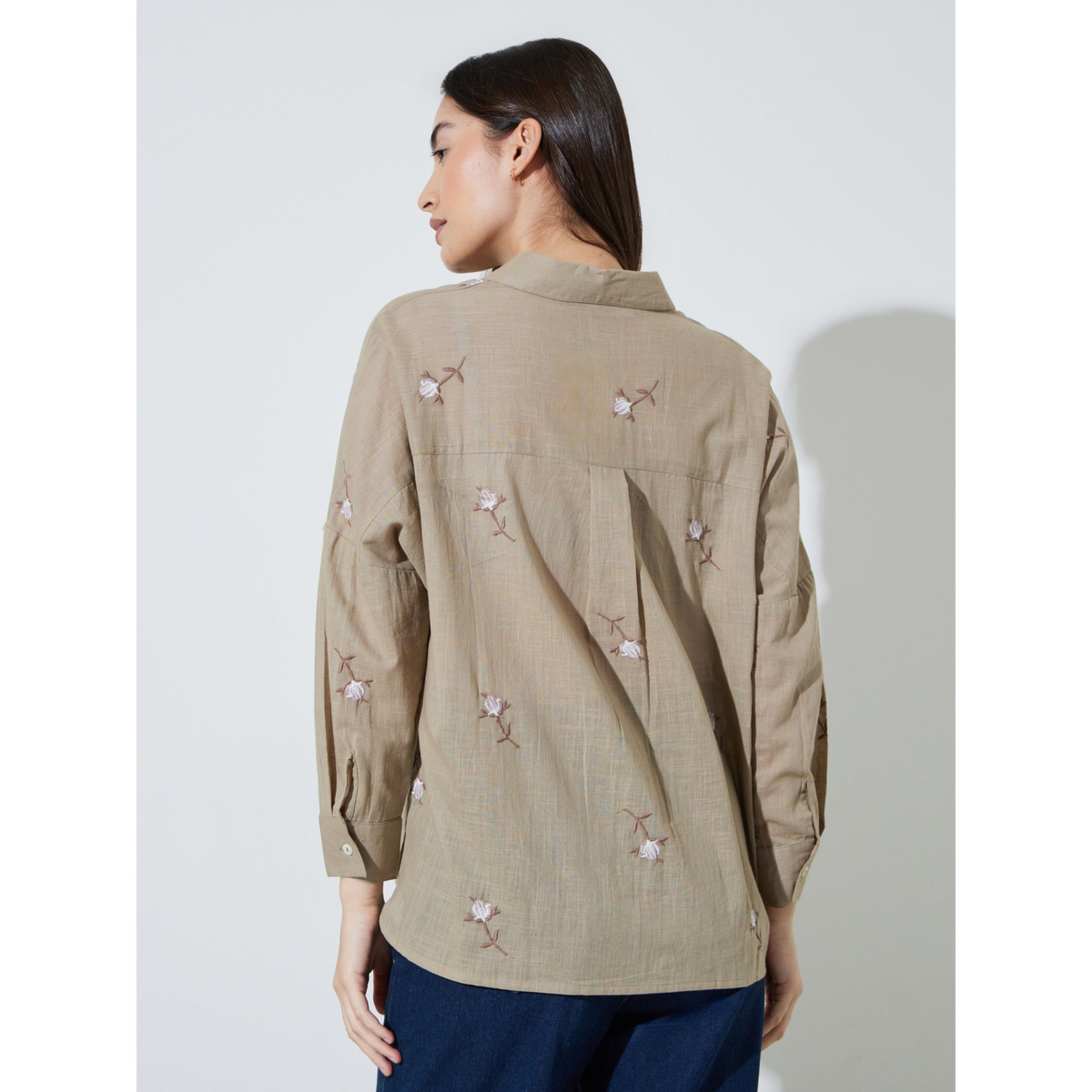 بلوزة بأكمام طويلة وتطريز أزهار باللون البيج-women-clothing-shirtsandblouses-shirts-image-4