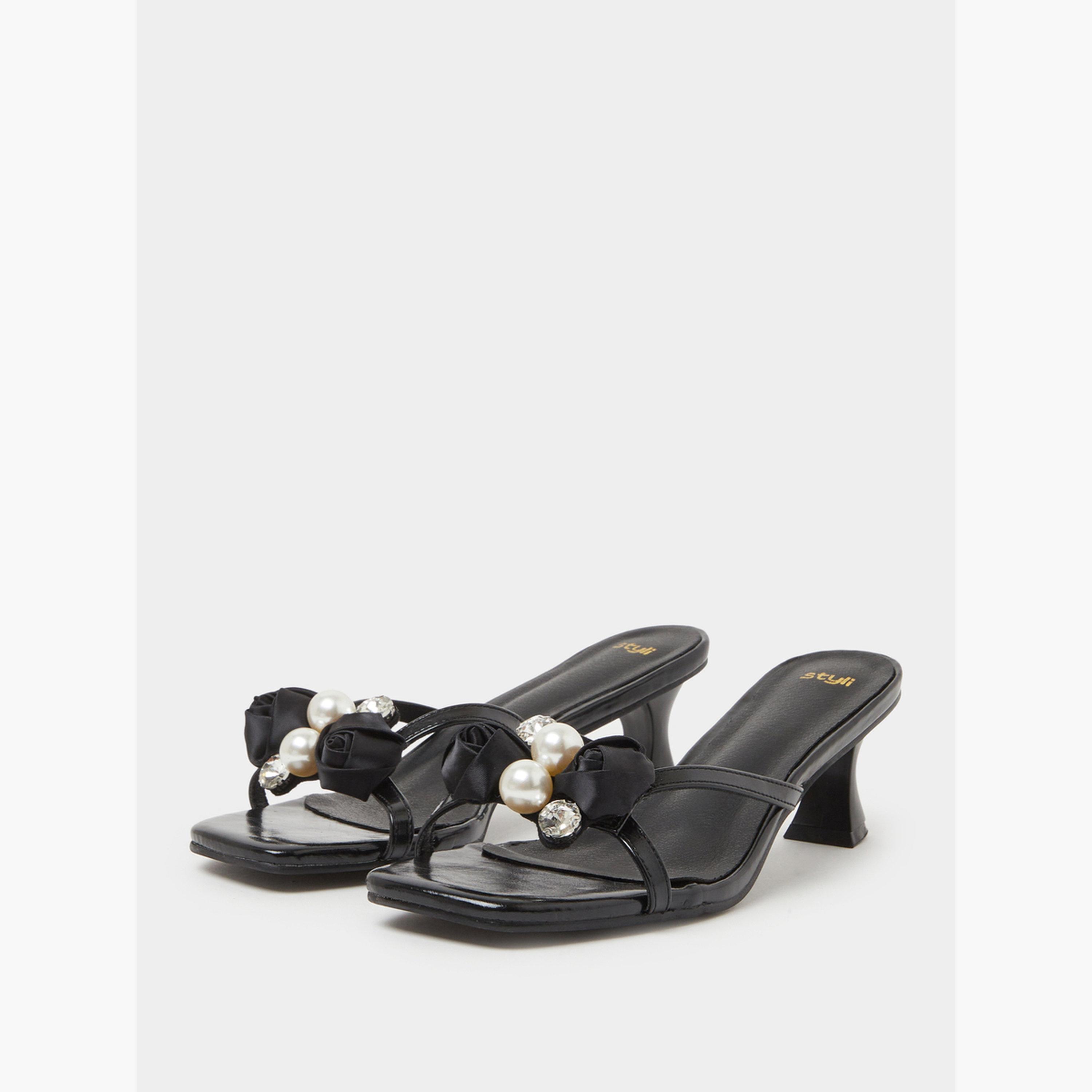 حذاء ميولز بكعب صغير ومزين باللؤلؤ-women-shoes-sandals-heeled-image-1