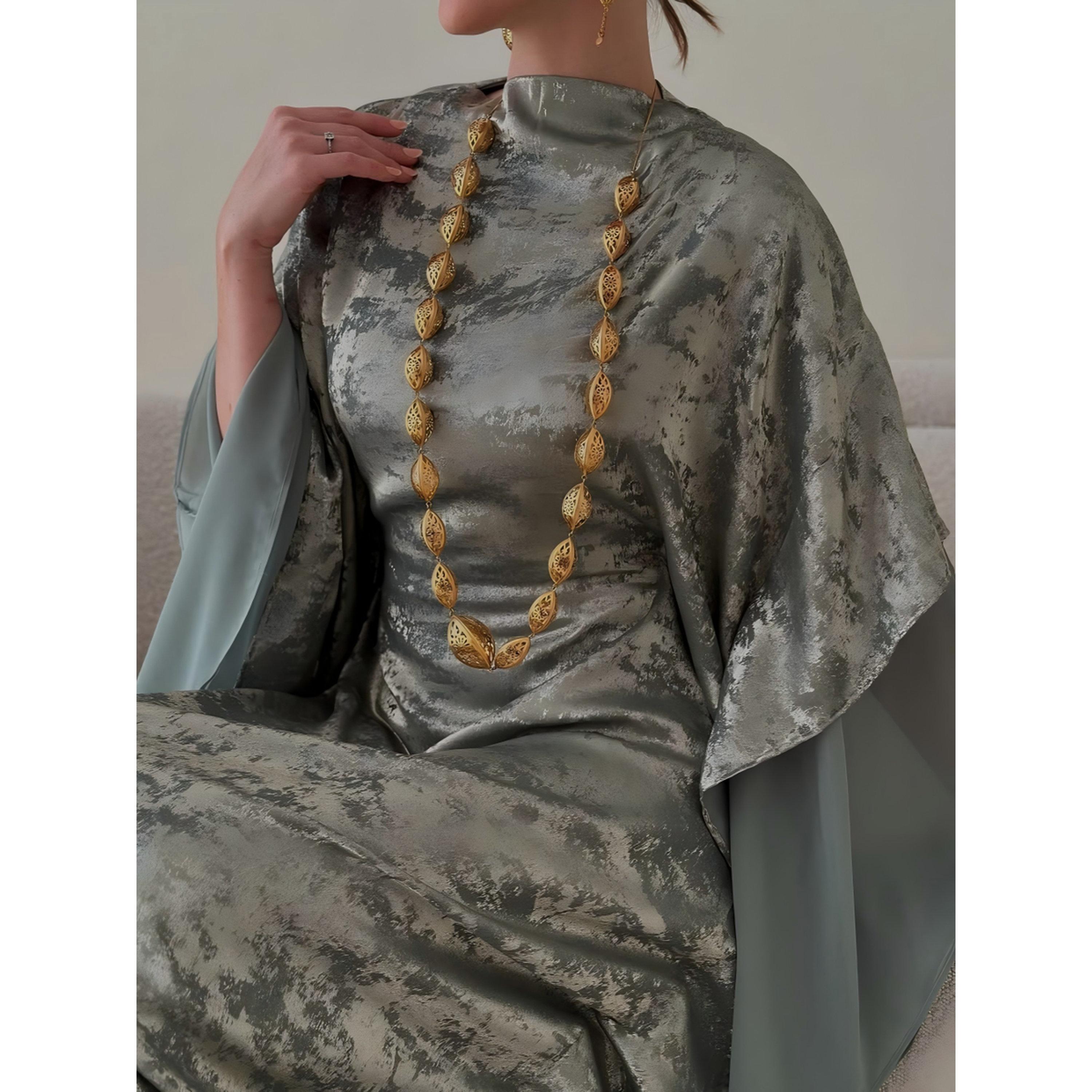 فستان قفطان طويل بتصميم عربي أنيق ومحتشم بتفاصيل ميتاليك-women-arabicclothing-kaftan-image-4