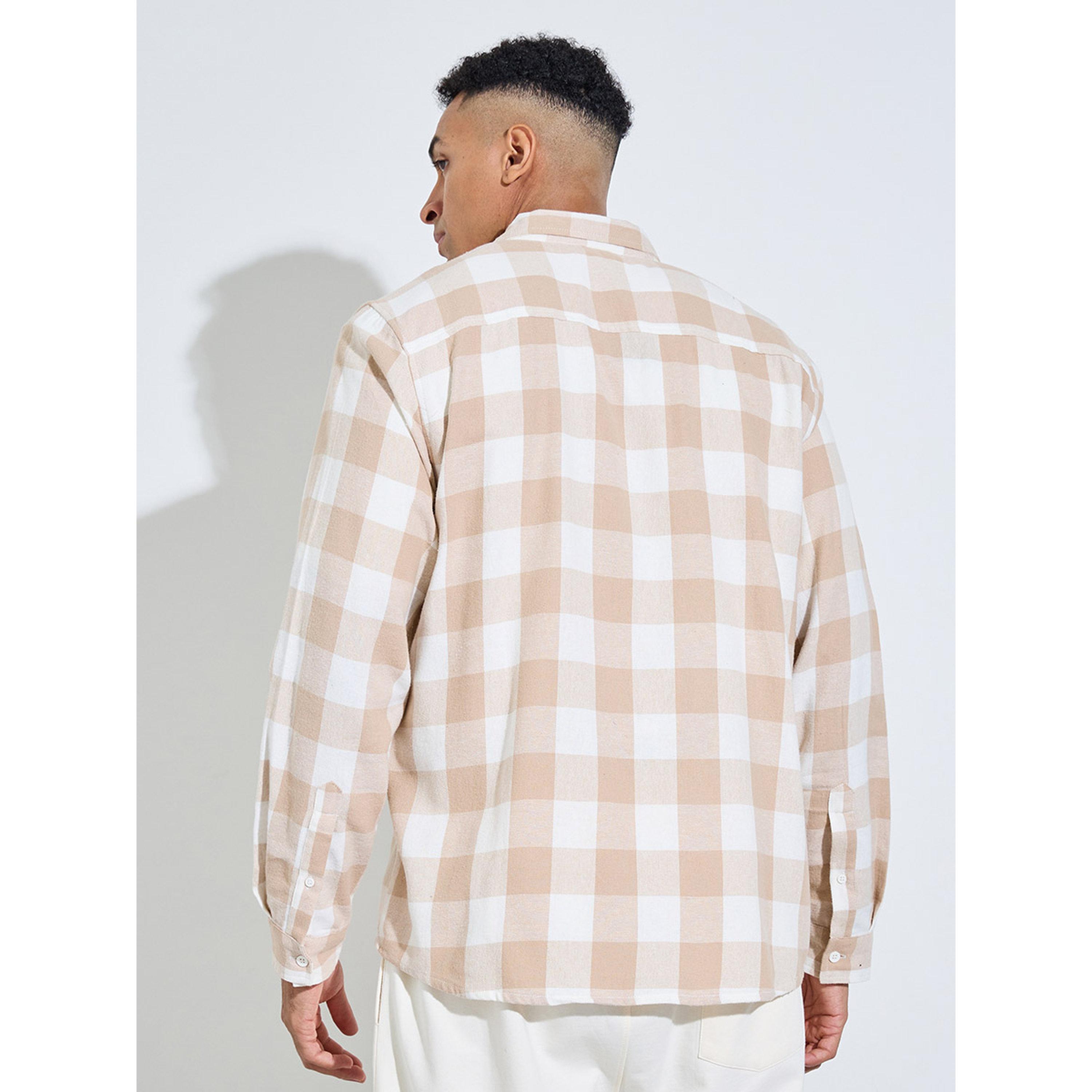 قميص بياقة مطوية وطبعة مربعات-men-clothing-shirts-image-4