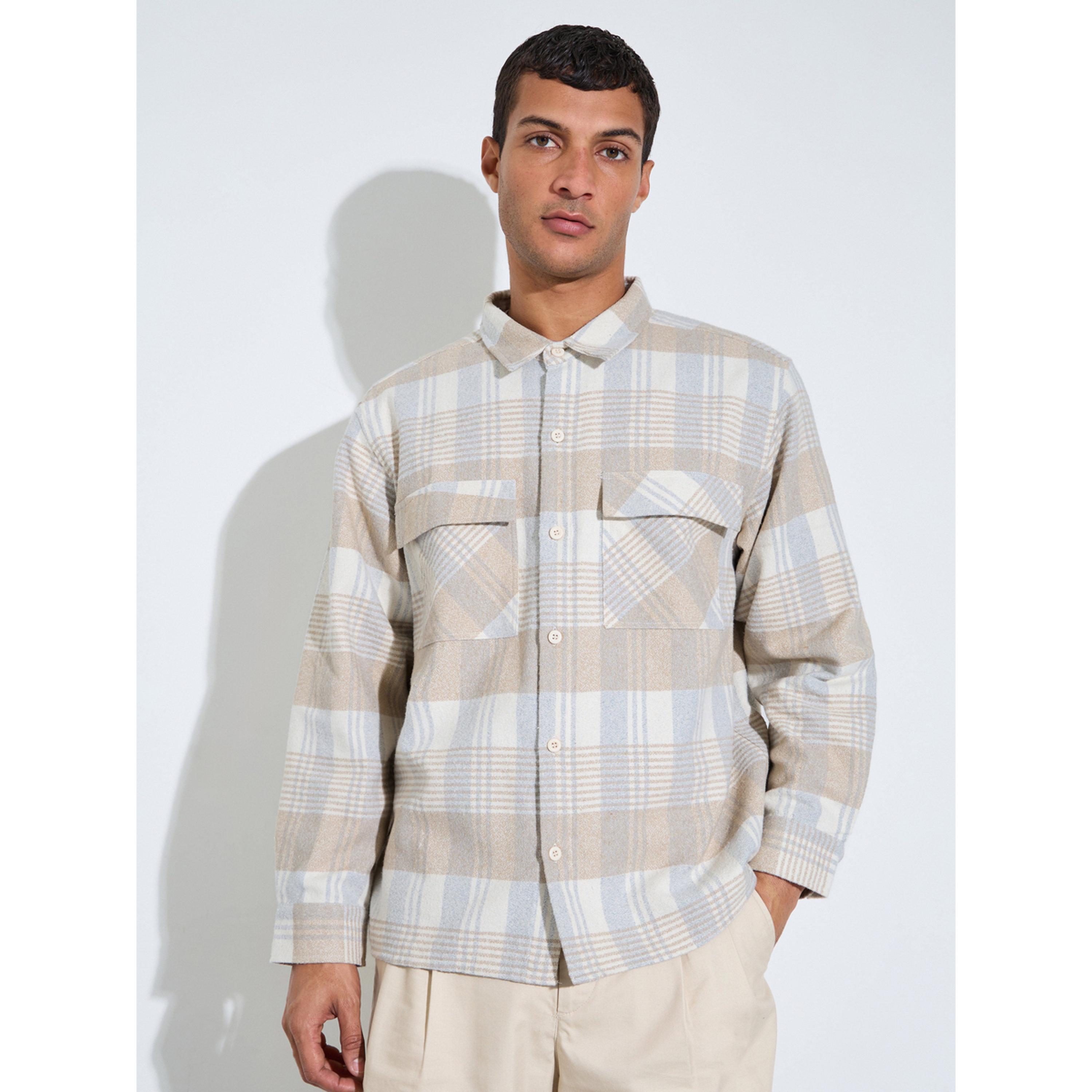 جاكيت بلوزة واسع بتفاصيل جيوب وطبعة كاروهات متعدد الألوان-men-clothing-shirts-image-1