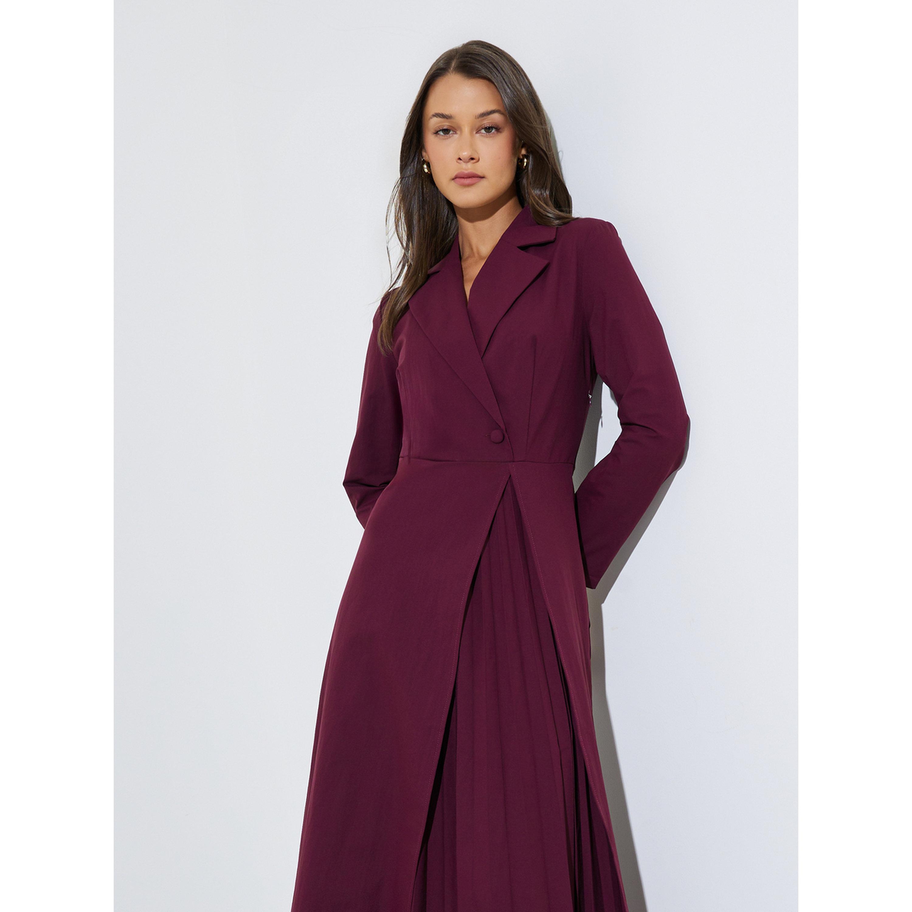 فستان طويل بليزر بورغندي سادة بياقة وتفاصيل كسرات-women-clothing-dresses-image-2