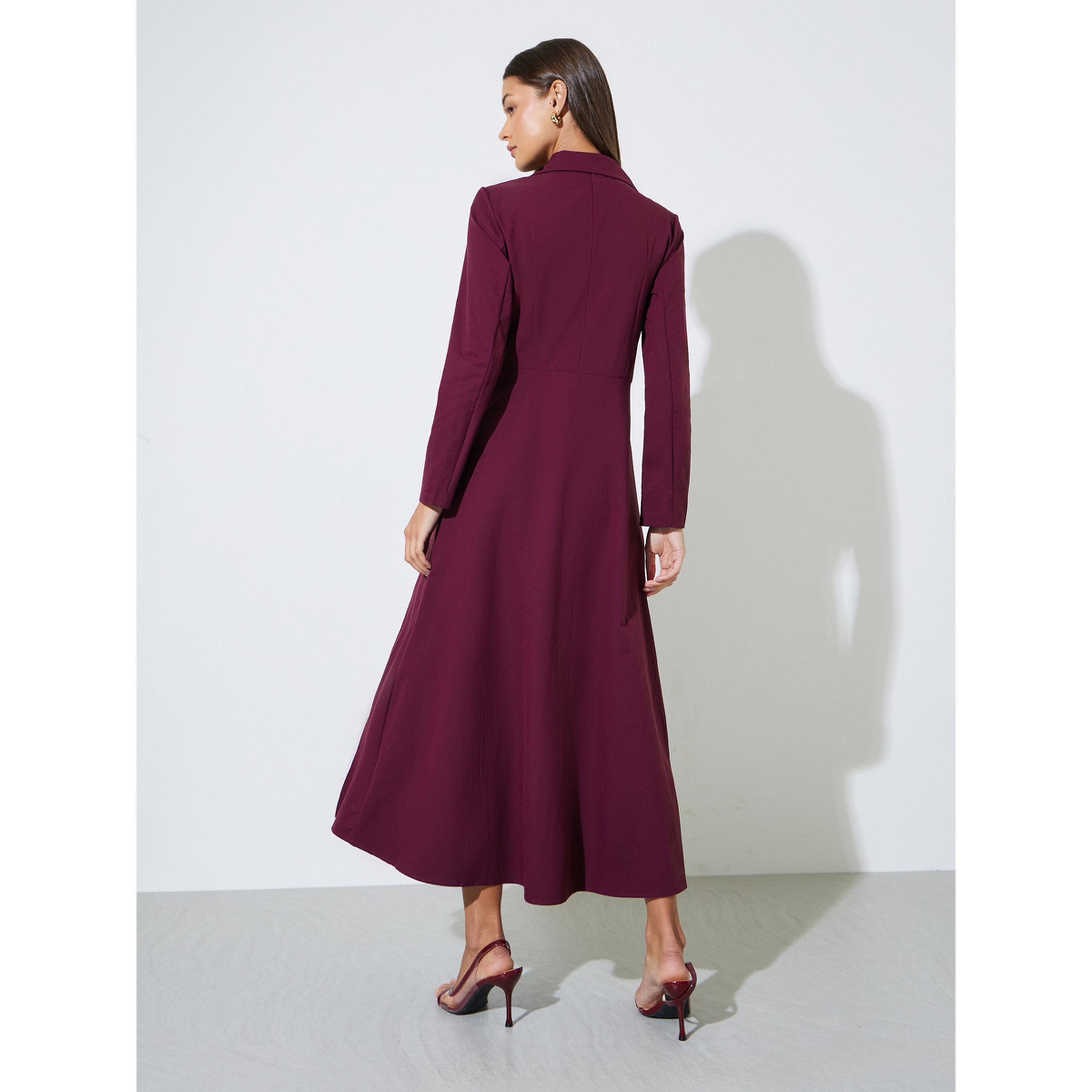 فستان طويل بليزر بورغندي سادة بياقة وتفاصيل كسرات-women-clothing-dresses-image-4