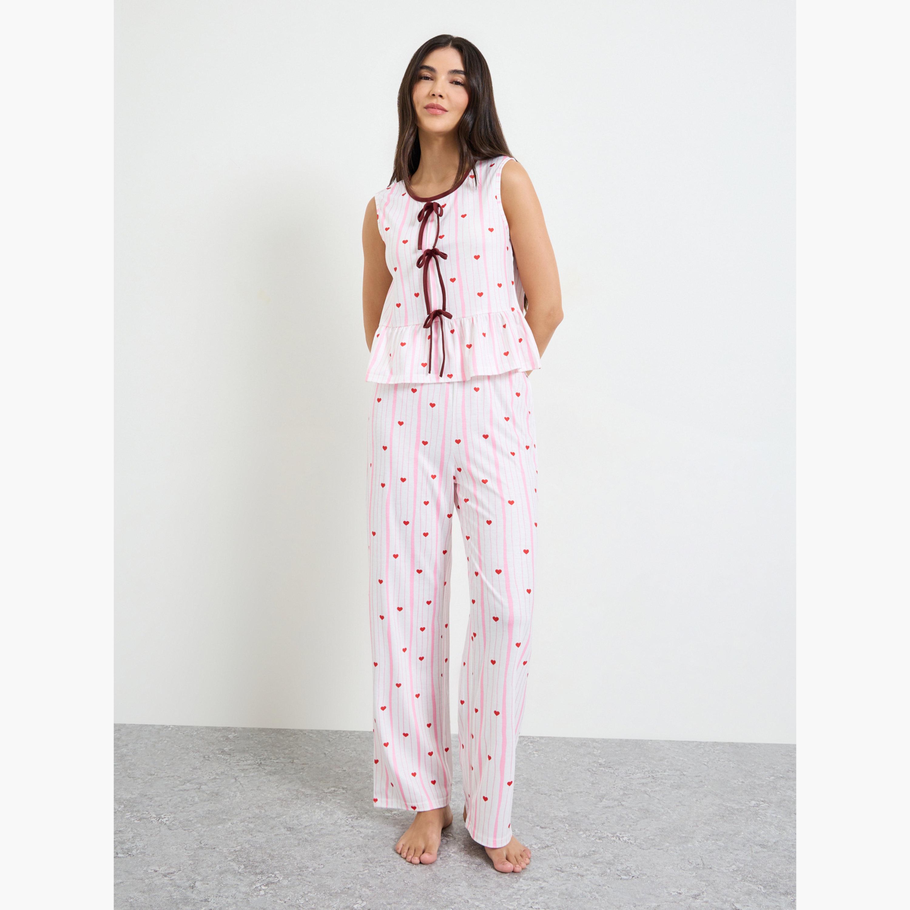 Styli White Heart Bow Detail Top and Pyjama Set-women-clothing-nightwear-pyjamas-longsets-image-1