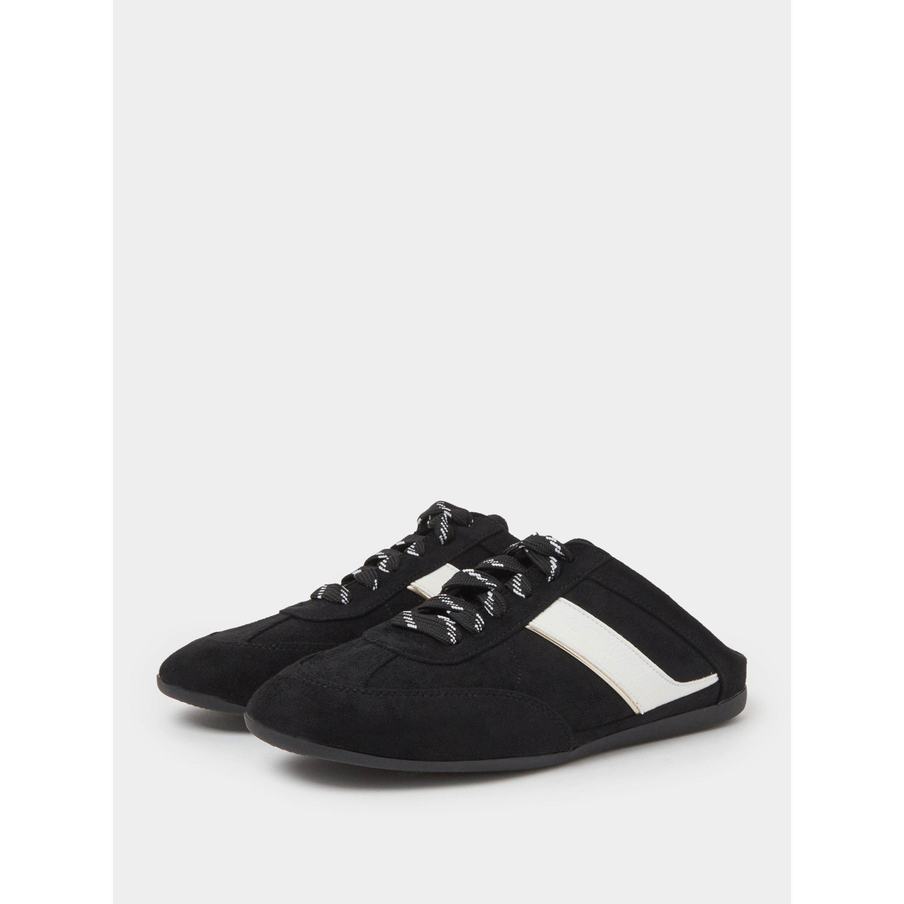 حذاء سنيكرز مكشوف الظهر بشرائط بيضاء أسود-women-shoes-sneakers-image-1