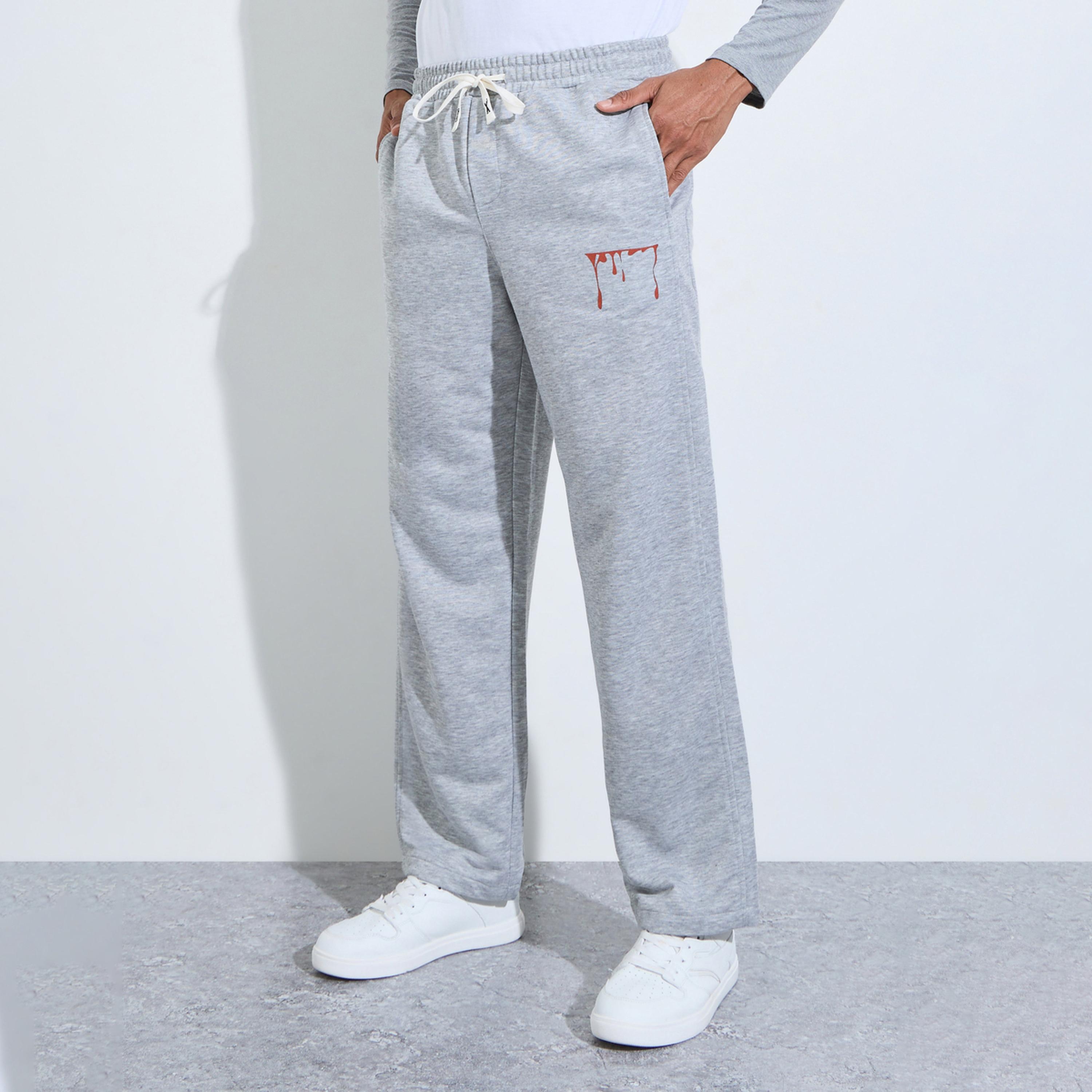 بنطال مطبوع برباط وقصة مستقيمة بلون رمادي-men-clothing-joggers-image-1