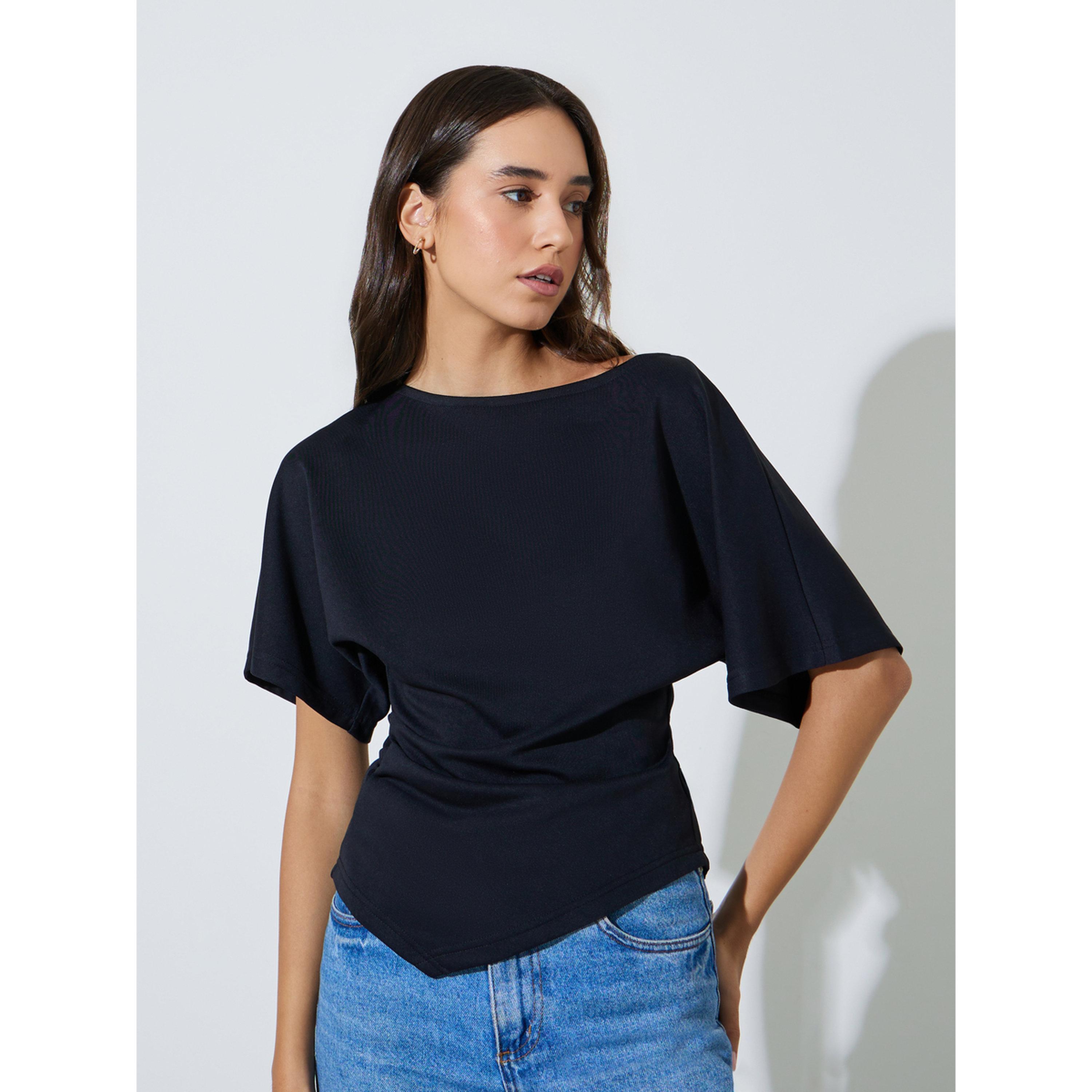 بلوزة بياقة واسعة وأكمام قصيرة باللون الأسود-women-clothing-shirtsandblouses-blouses-image-1