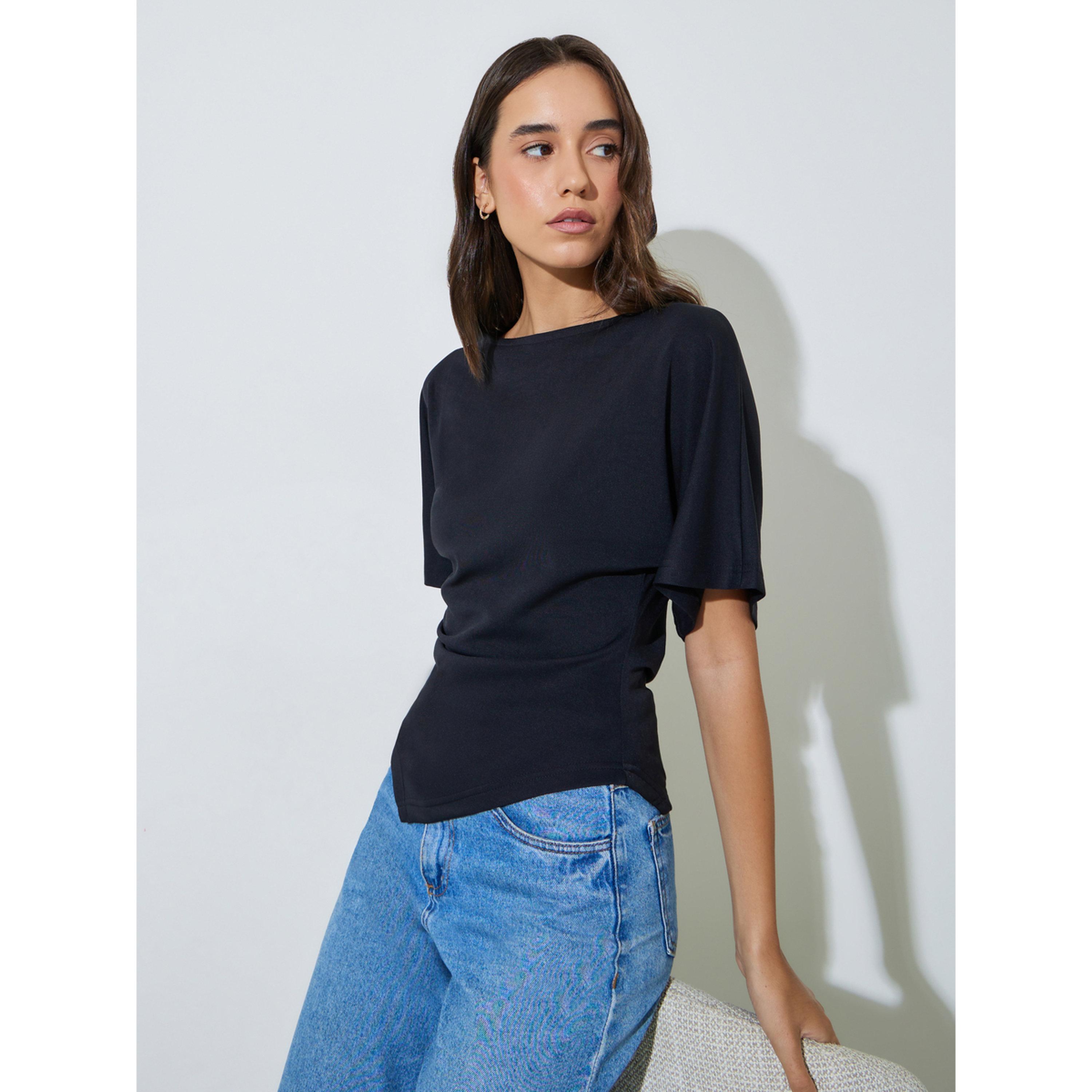 بلوزة بياقة واسعة وأكمام قصيرة باللون الأسود-women-clothing-shirtsandblouses-blouses-image-4