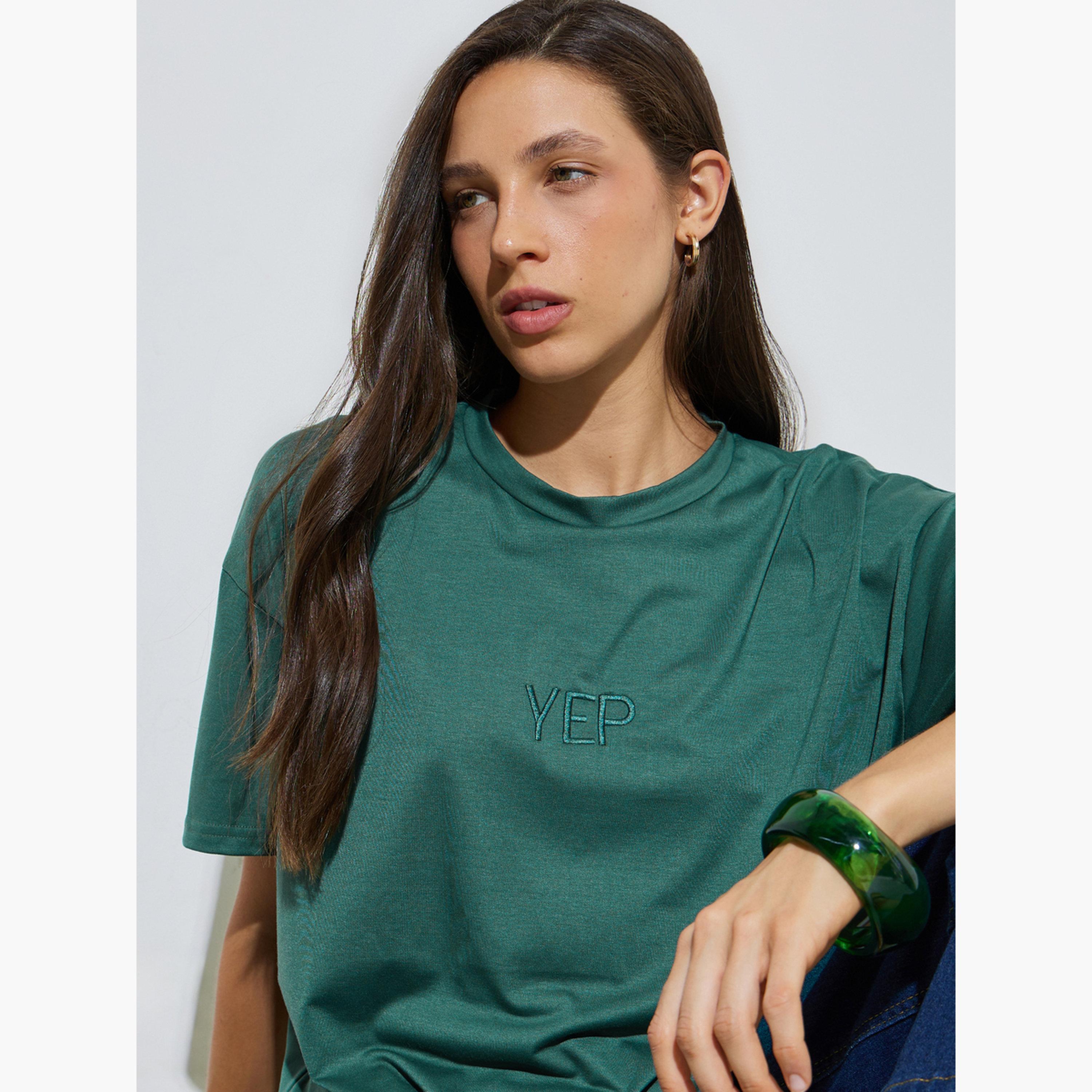 ستايلي - تيشيرت أخضر واسع برقبة دائرية-women-clothing-tshirts-image-4