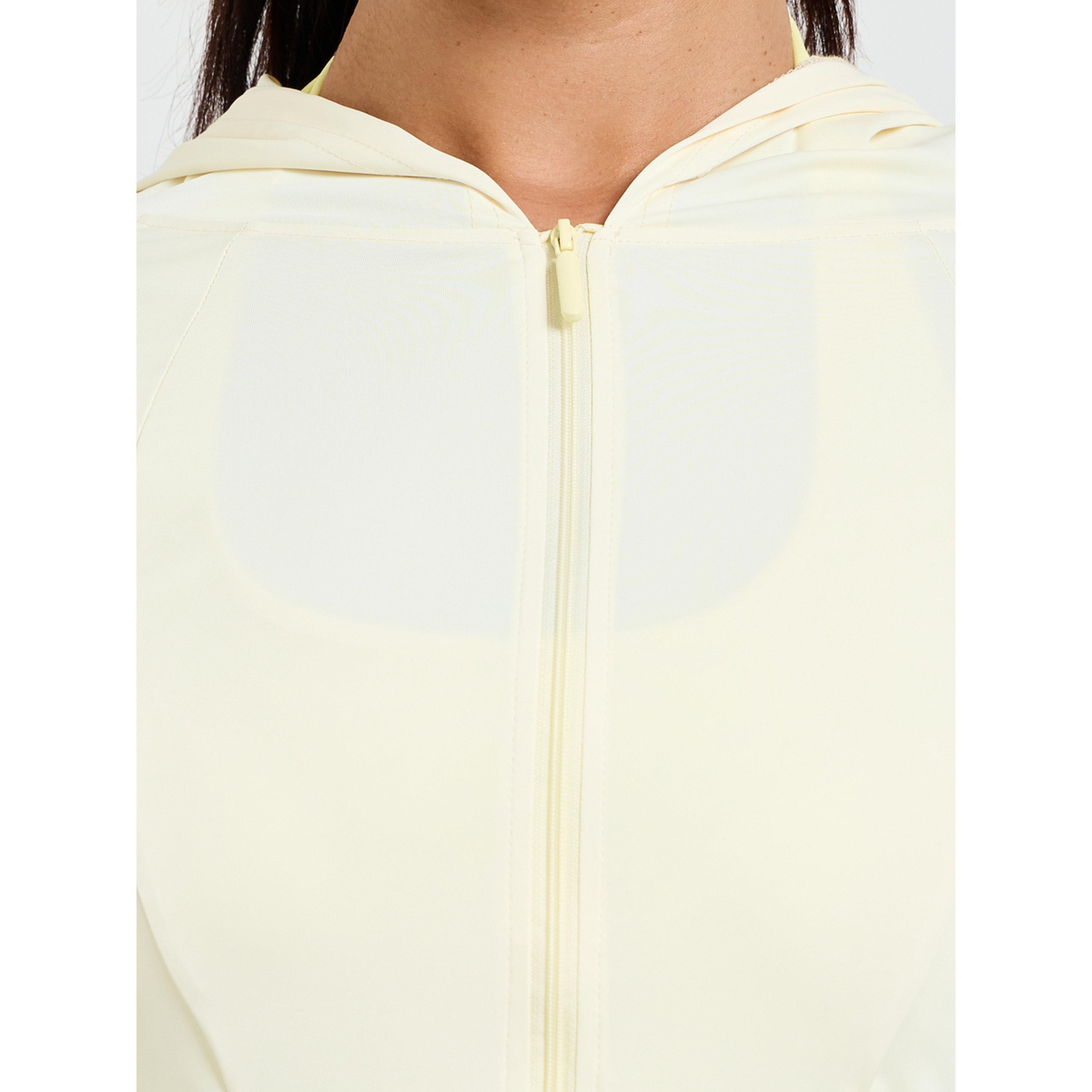 جاكيت رياضي ضيق بقبعة-sports-women-clothing-hoodiesandsweatshirts-image-4