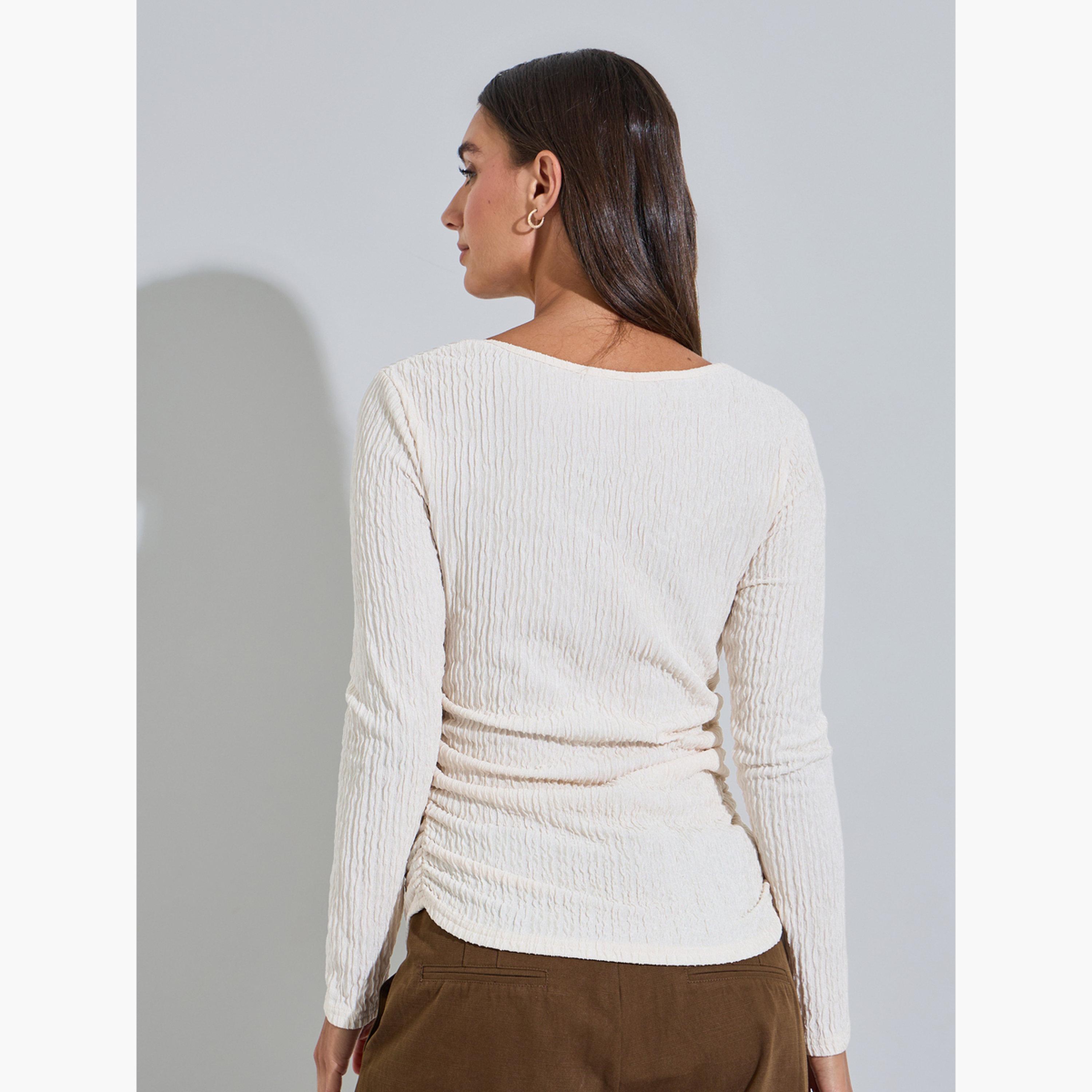 بلوزة محبوكة بياقة مربعة وملمومة بقصة ضيقة لون أوف وايت-women-clothing-shirtsandblouses-blouses-image-4