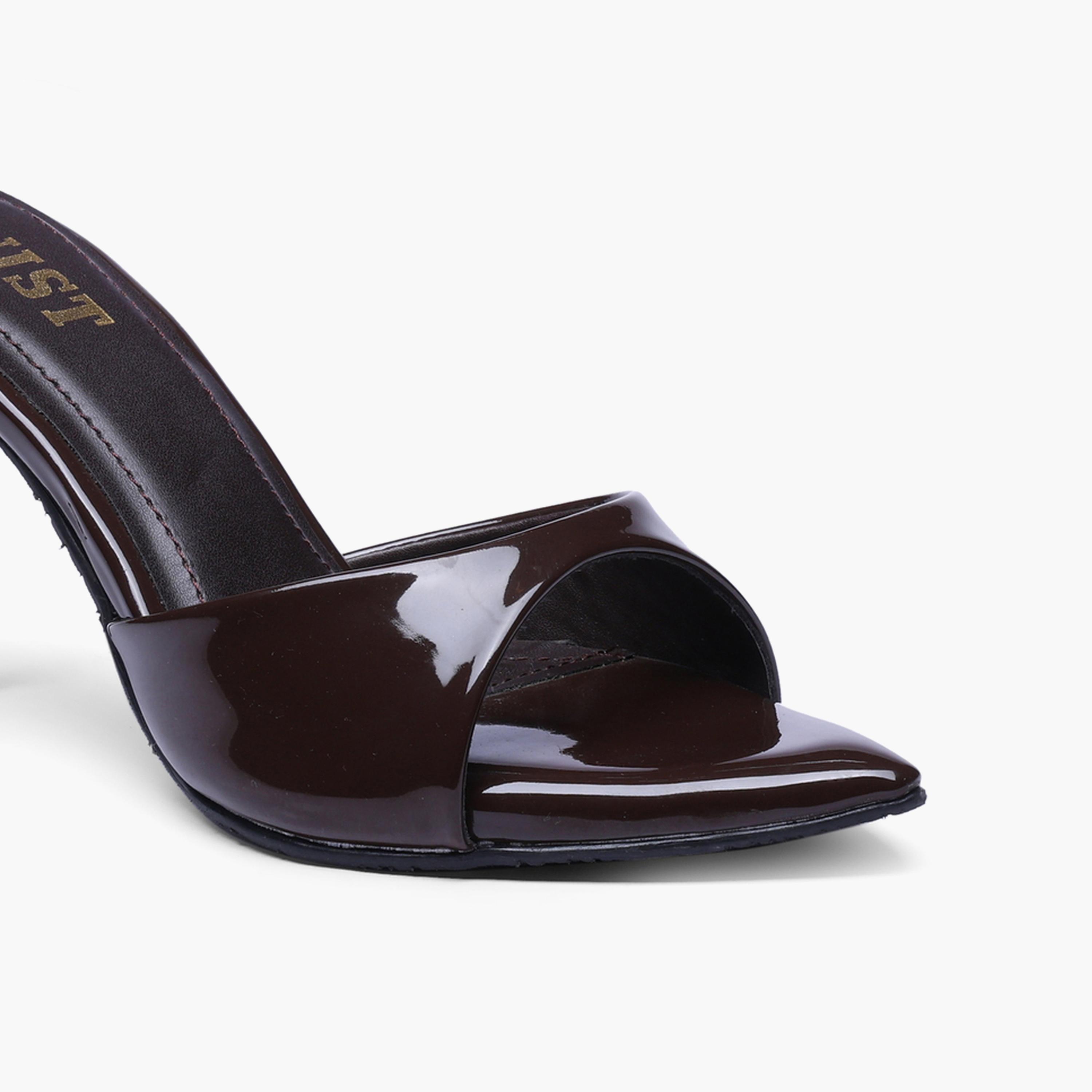 صندل بكعب عالي باللون البني-women-shoes-sandals-heeled-image-3