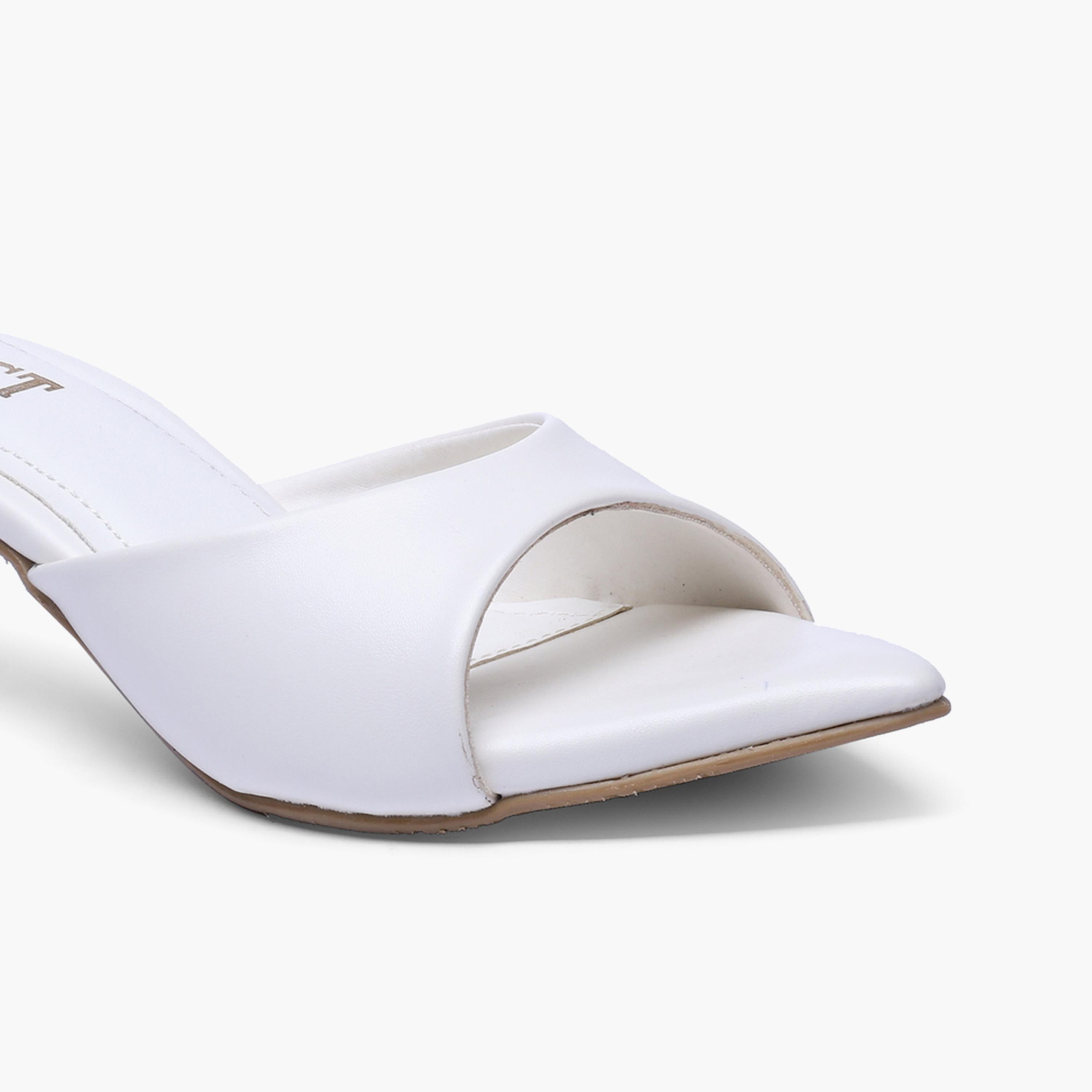 صندل بكعب منخفض وسهل الارتداء باللون الأبيض-women-shoes-sandals-heeled-image-3