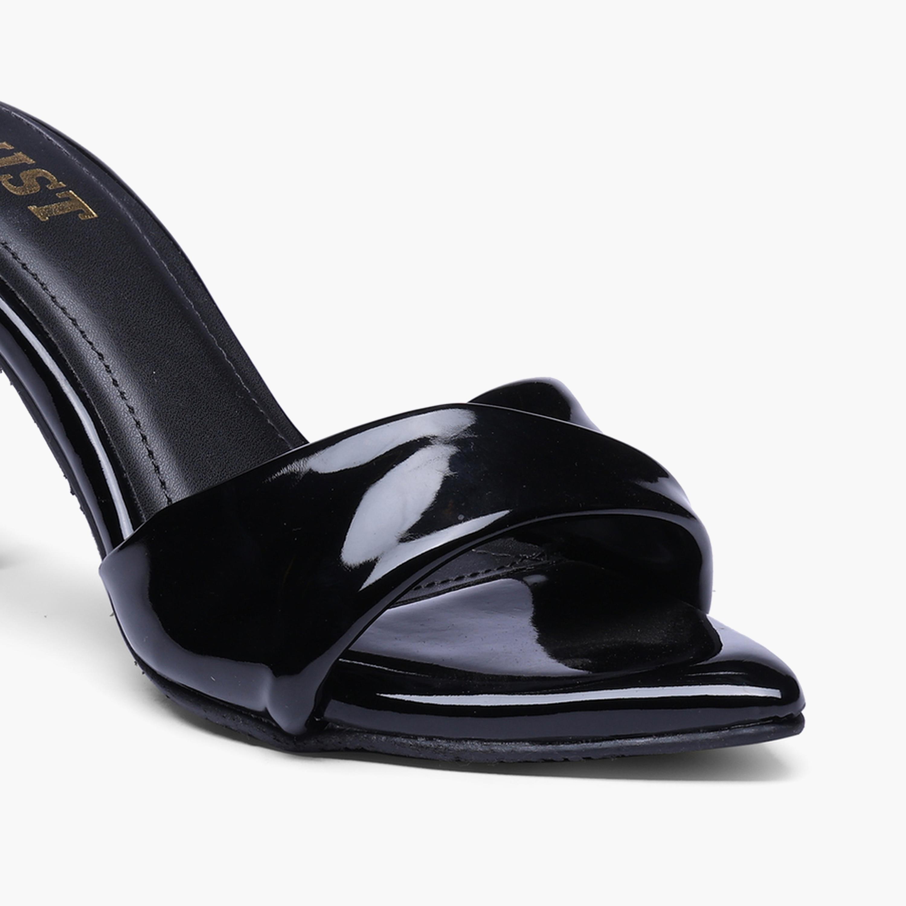 صندل بكعب عالي وتصميم حزام متداخل باللون الأسود-women-shoes-sandals-heeled-image-3