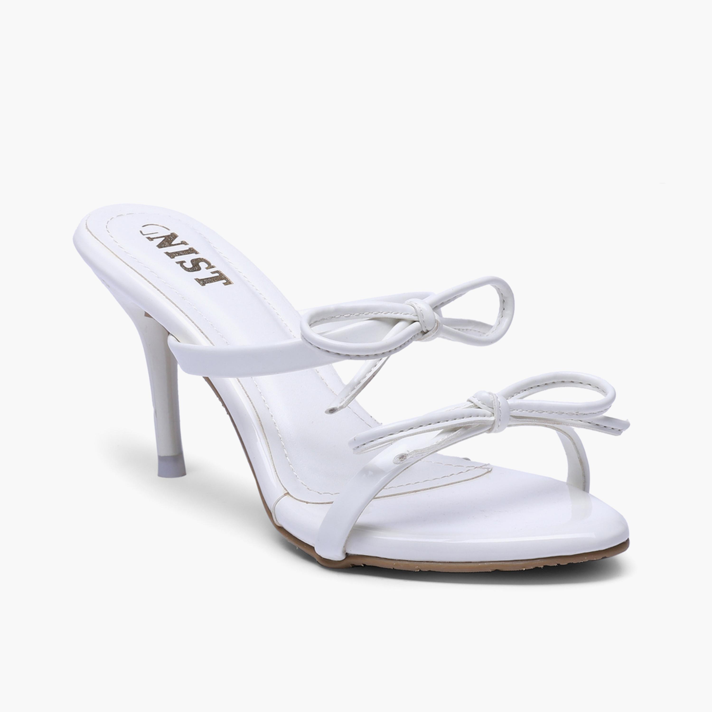 صندل نسائي بكعب متوسط وتفاصيل فيونكة باللون الأبيض-women-shoes-sandals-heeled-image-4