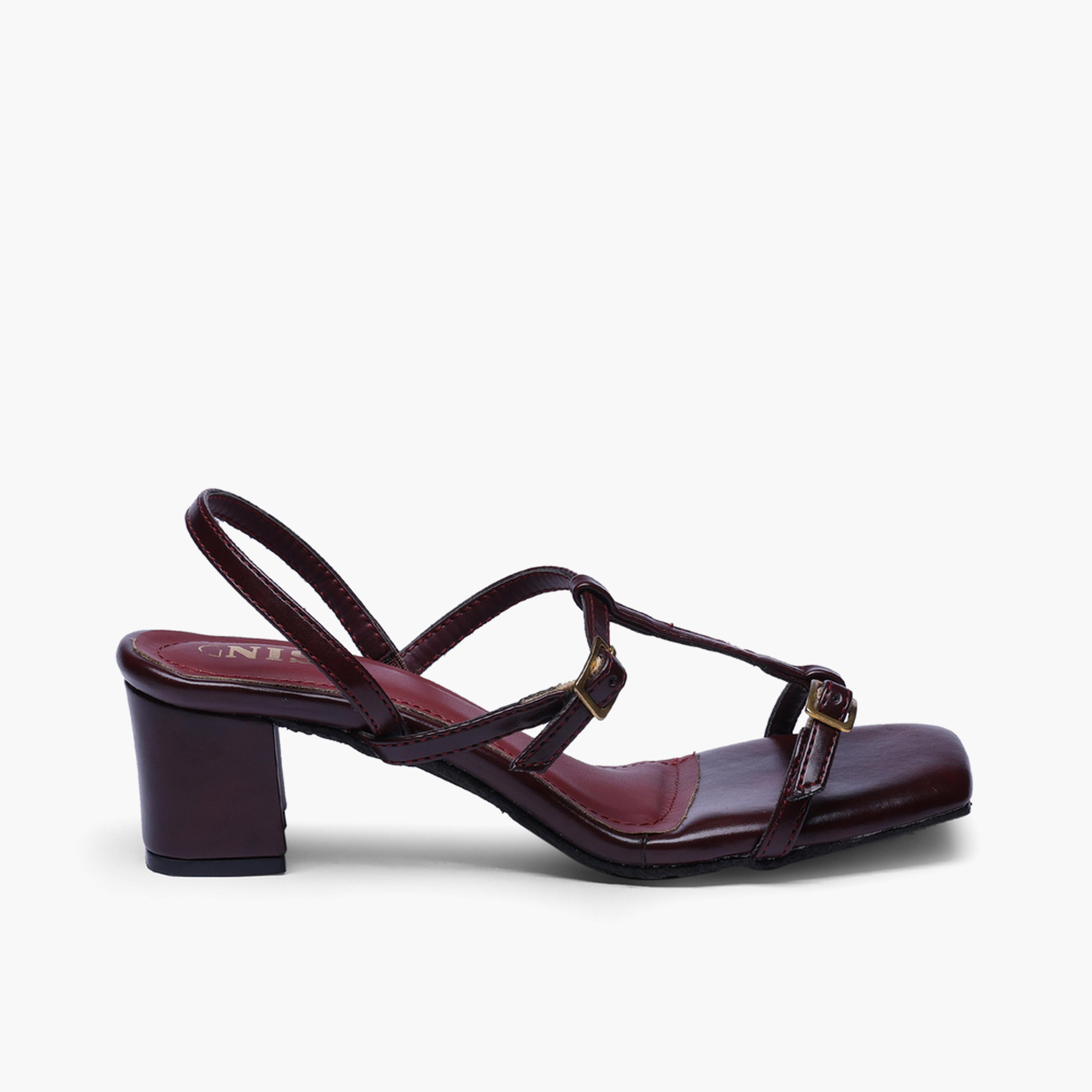 صندل بكعب متوسط وحزام شكل تي باللون البورغندي-women-shoes-sandals-heeled-image-2