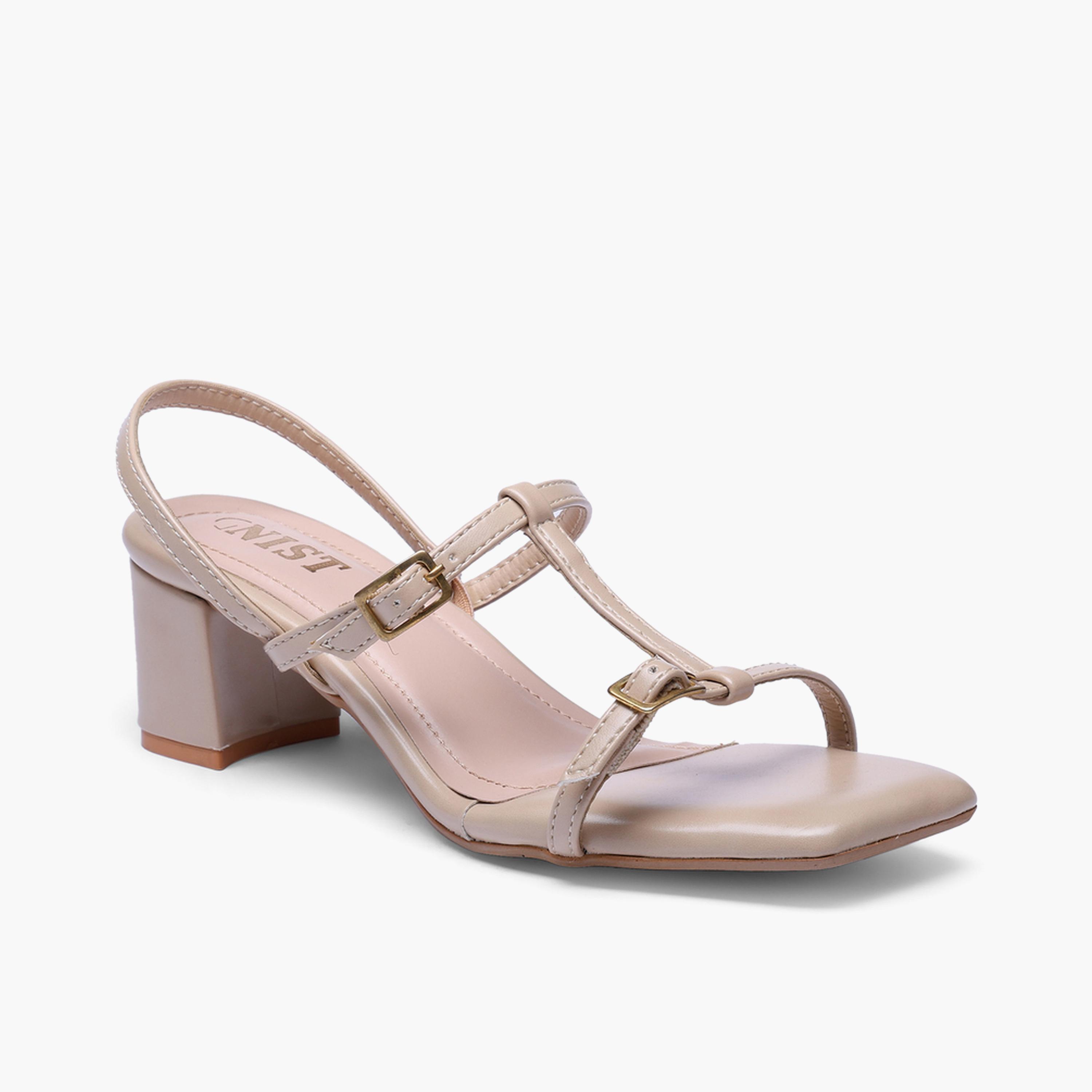صندل بكعب عريض وحزام شكل تي-women-shoes-sandals-heeled-image-4