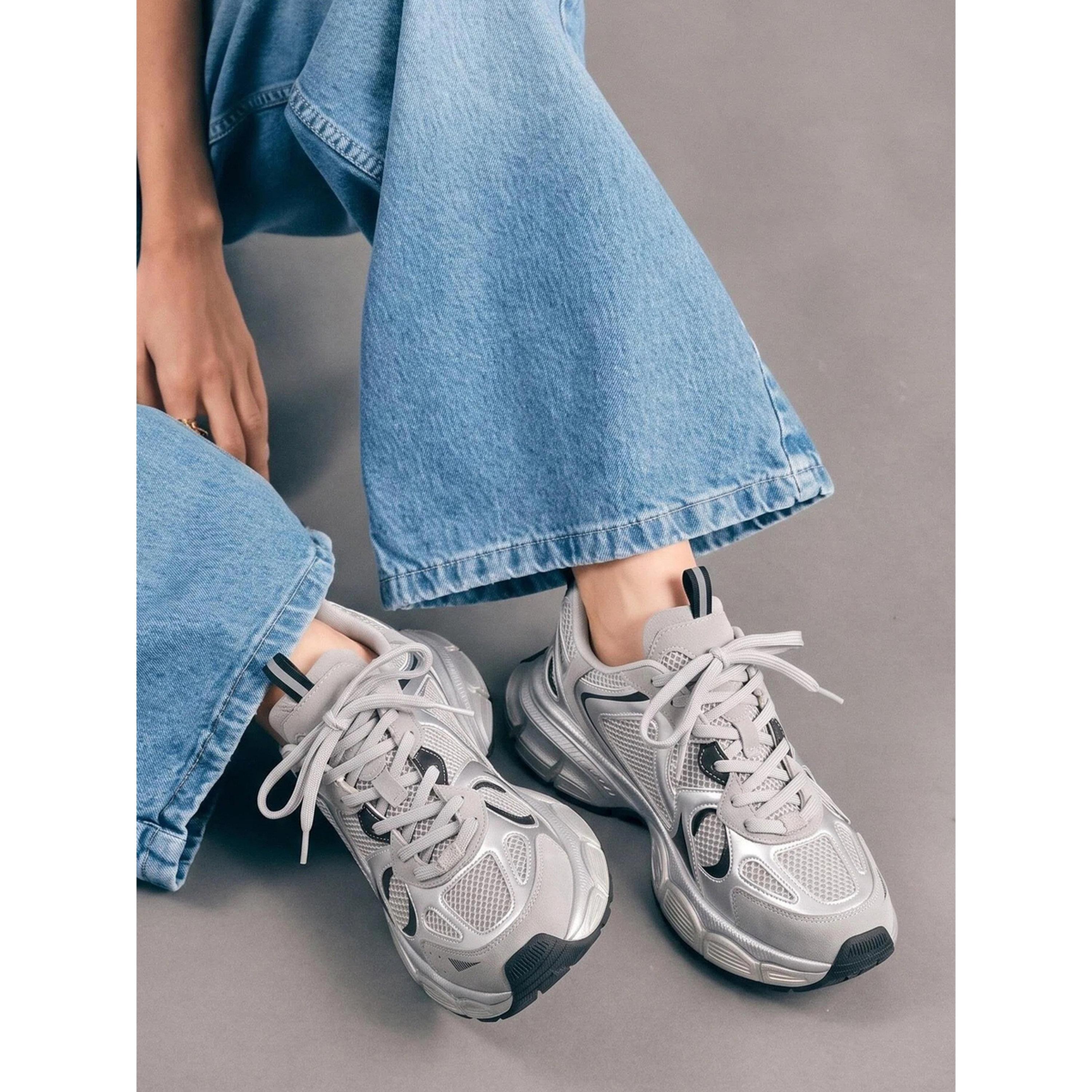 حذاء سنيكرز كلاسيك بصبغة ميتاليك ونعل سميك-women-shoes-sneakers-image-5