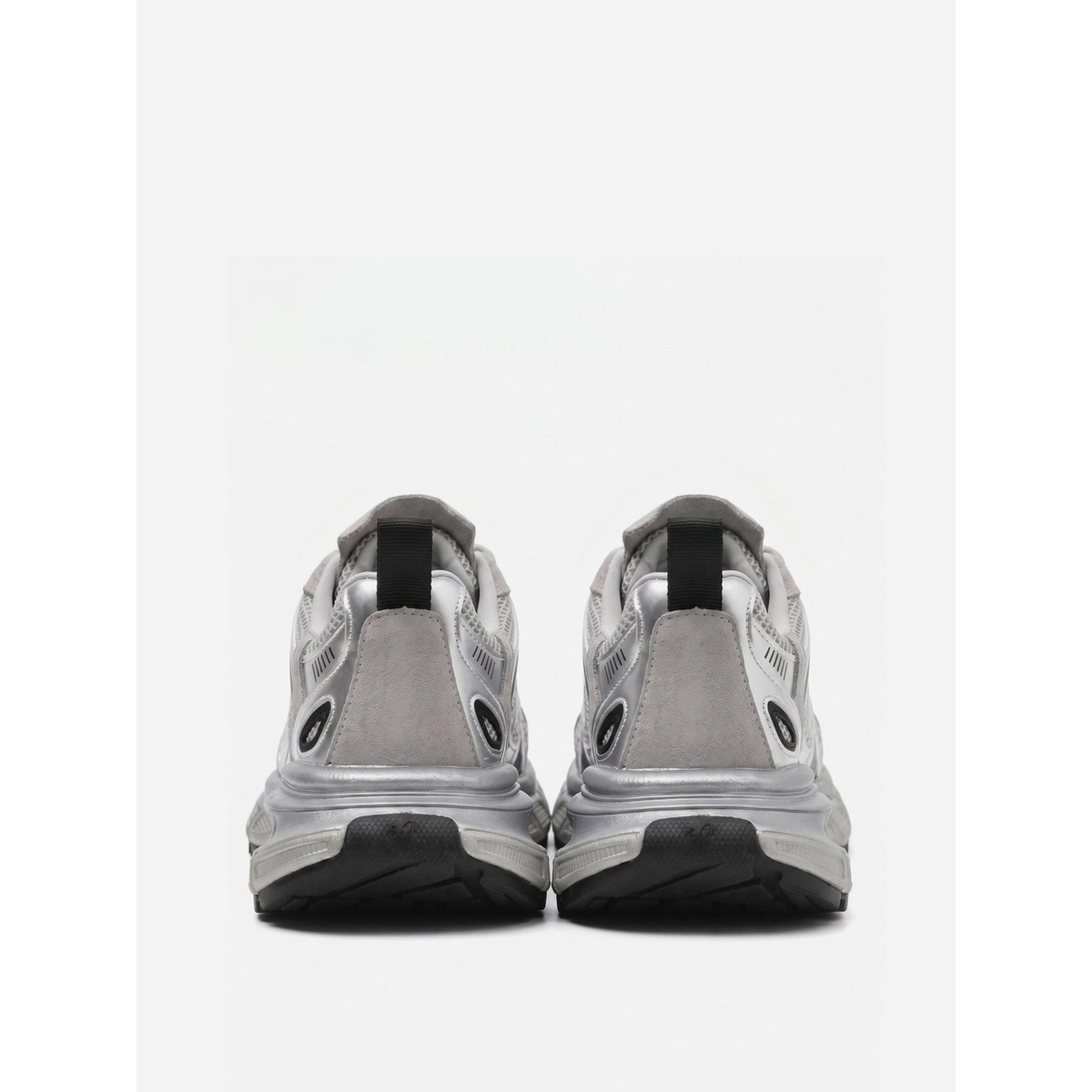 حذاء سنيكرز كلاسيك بصبغة ميتاليك ونعل سميك-women-shoes-sneakers-image-6