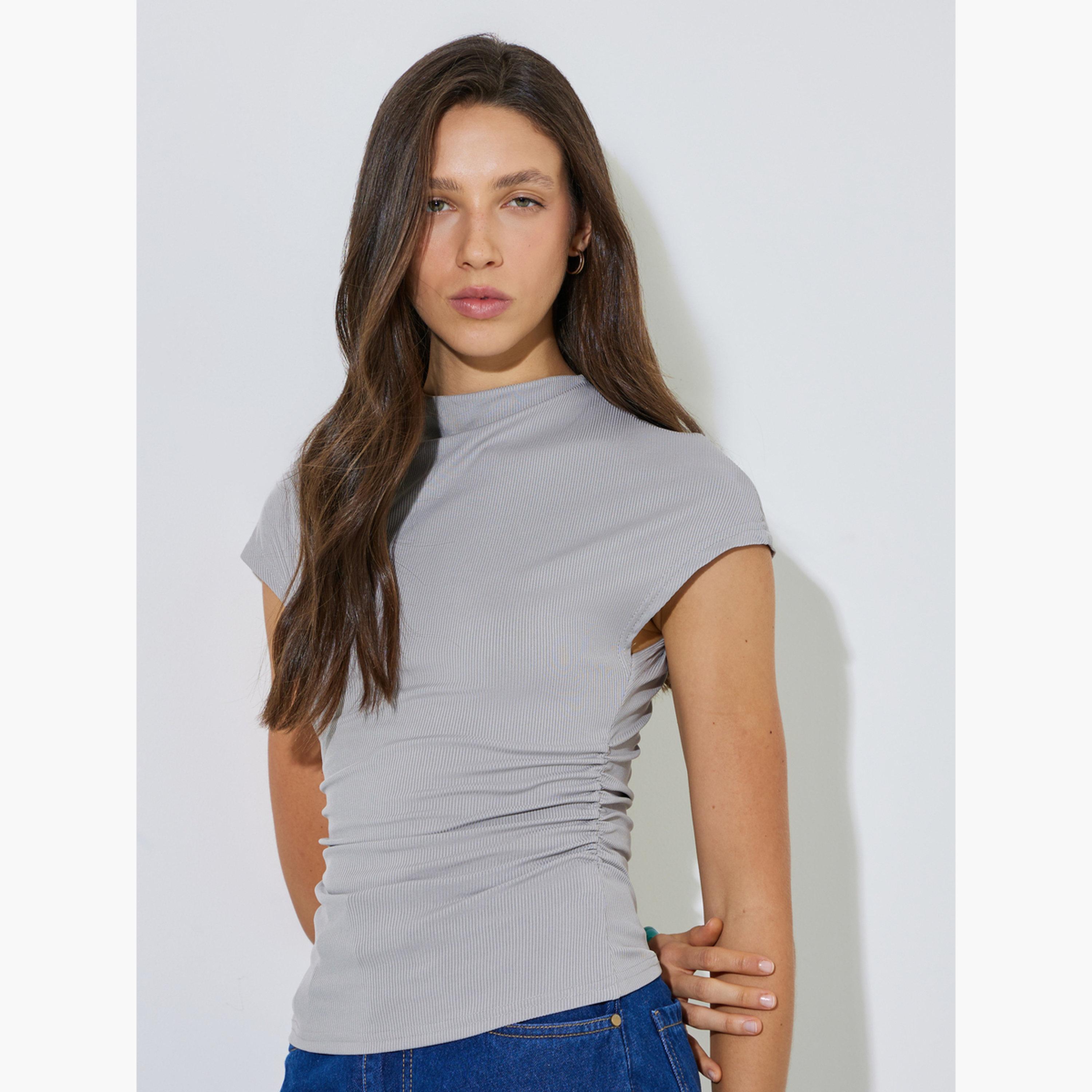 ستايلي - نيشيرت رمادي مضلع بخصر ضيق-women-clothing-tshirts-image-1