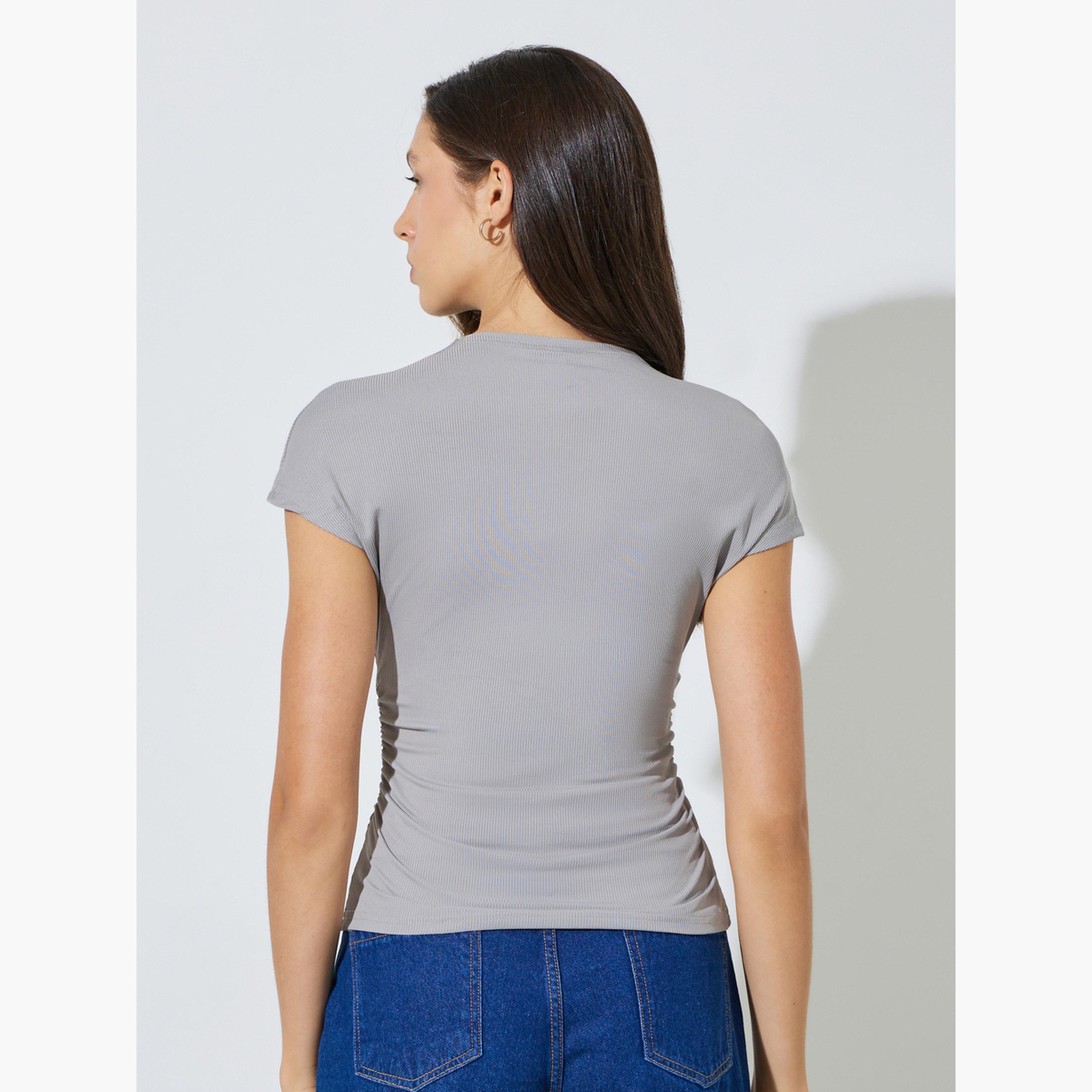 ستايلي - نيشيرت رمادي مضلع بخصر ضيق-women-clothing-tshirts-image-3