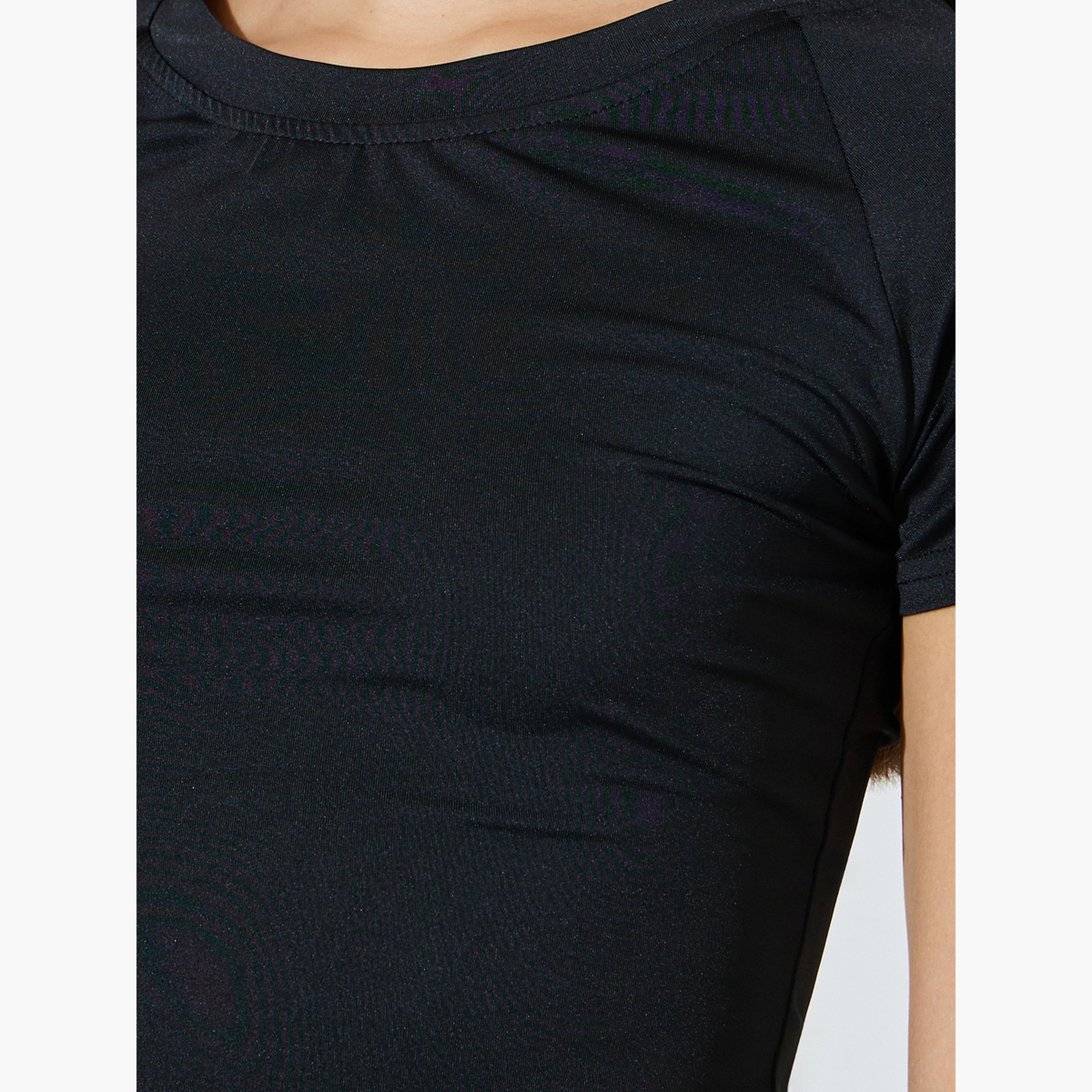 ستايلي - نيشيرت أسود بأكمام راجلان ضيقة-women-clothing-tshirts-image-5