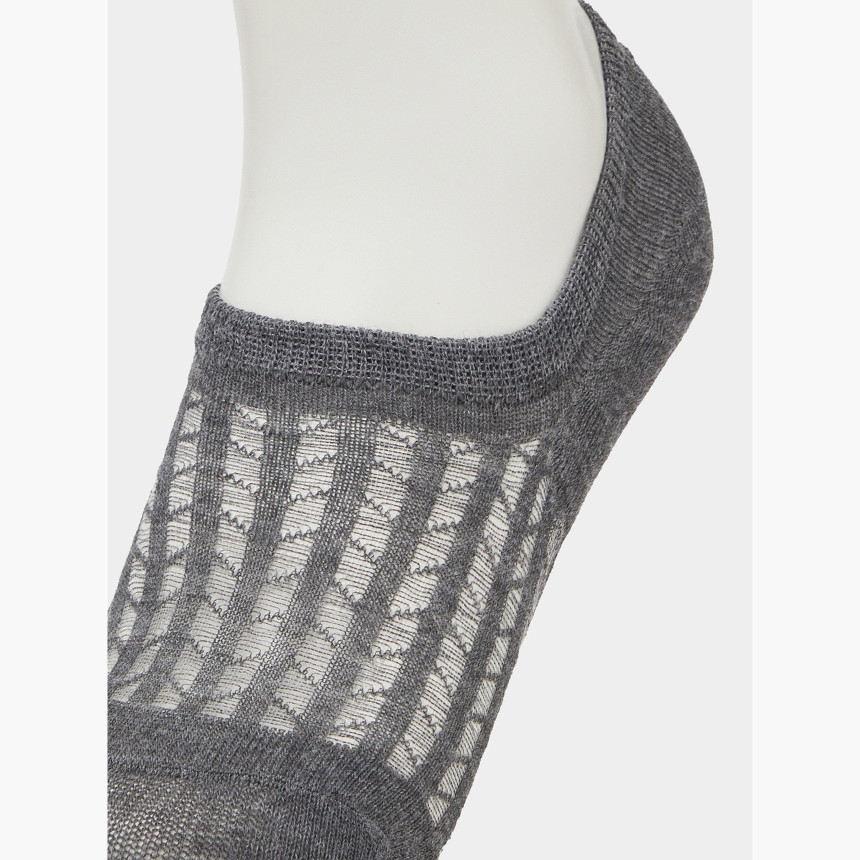 طقم من 3 جوارب خفيفة ومسامية-men-socks-image-3
