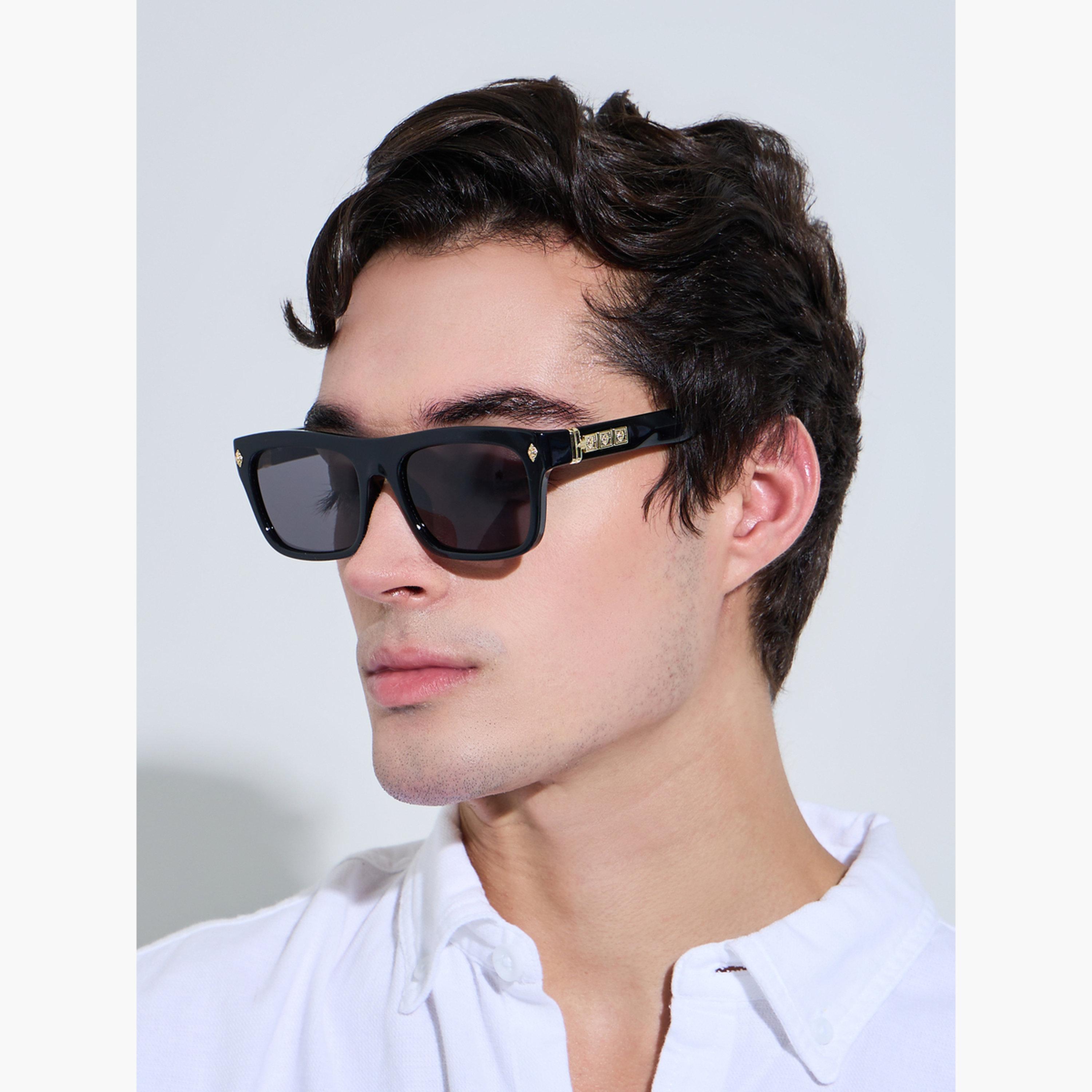 نظارة شمسية أسود وذهبي بإطار مربع-men-sunglasses-image-2