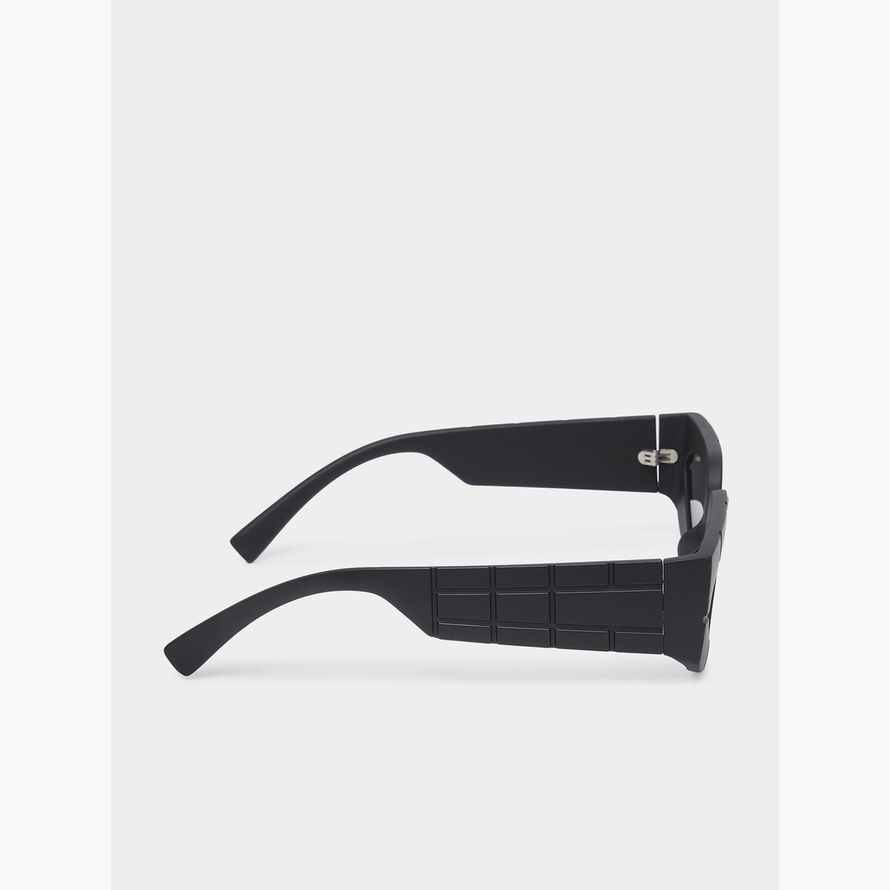 Styli Black Triangle Frame Sunglasses-men-sunglasses-image-4