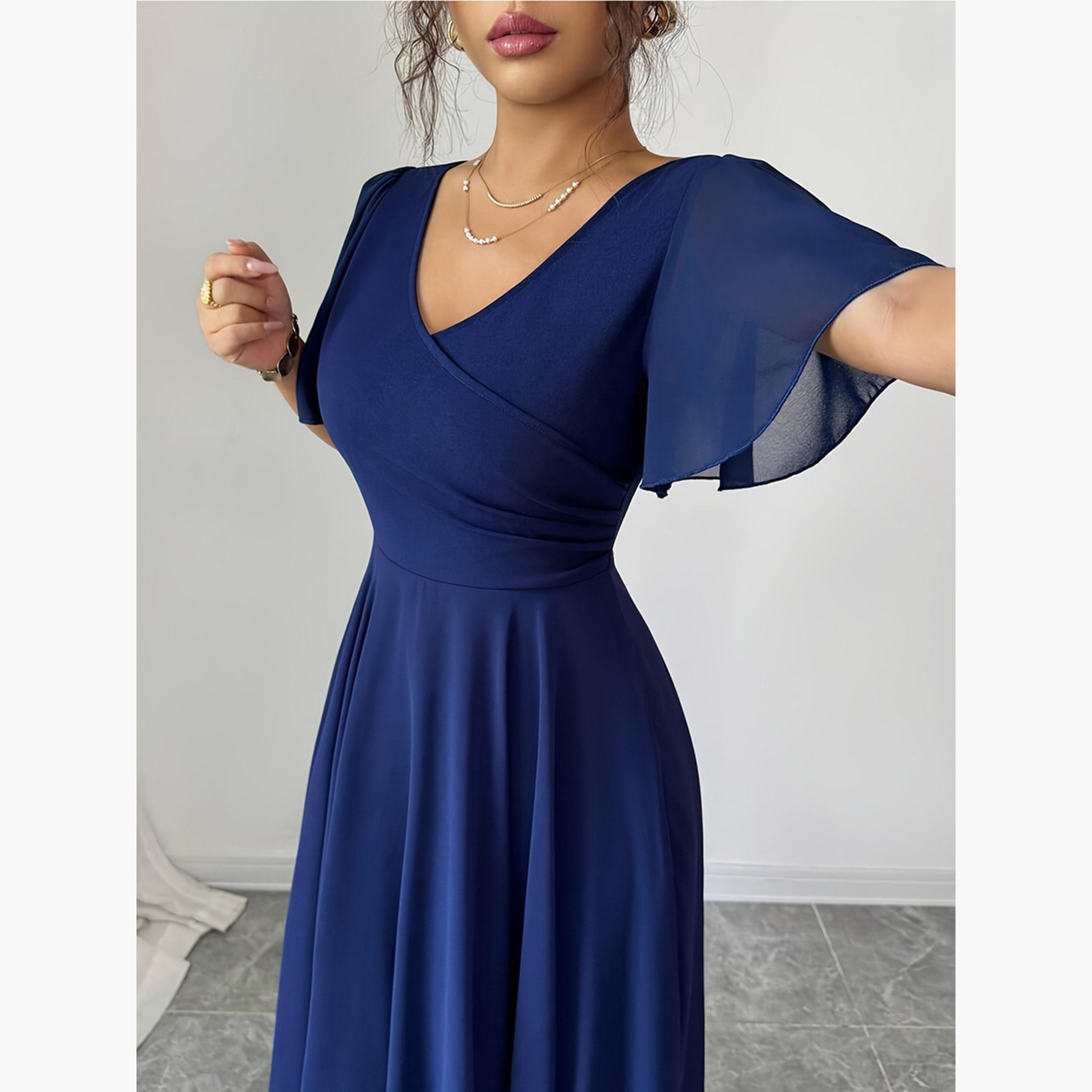 تيك تو - فستان ماكسي أزرق داكن بياقة على شكل حرف V وقصة واسعة من الأسفل-women-clothing-dresses-image-6